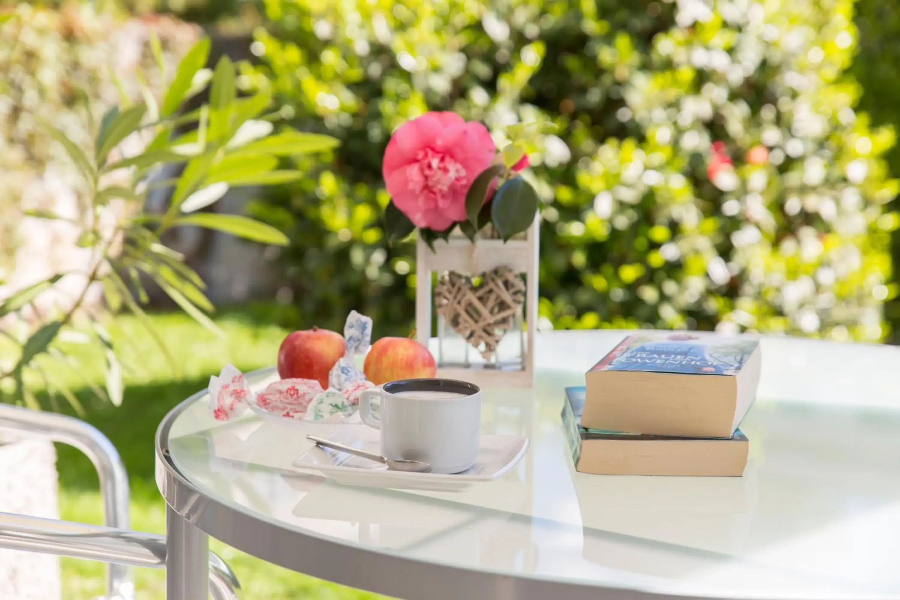 Property building in Smart-HOTEL MINUSIO, a Swiss Quality Hotel Property building in Smart-HOTEL MINUSIO, a Swiss Quality Hotel