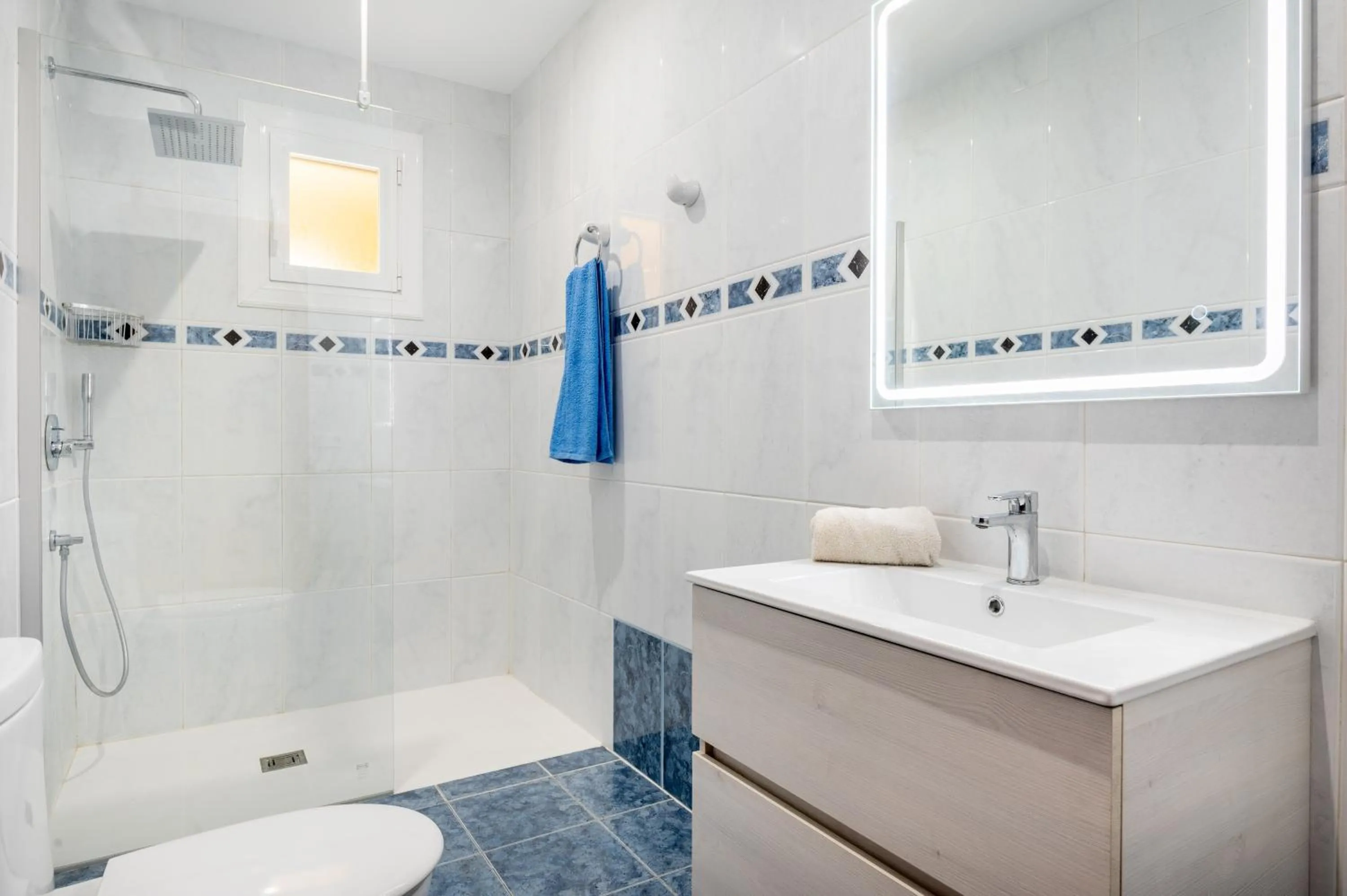 Bathroom in Villa Del Mar Mondrago