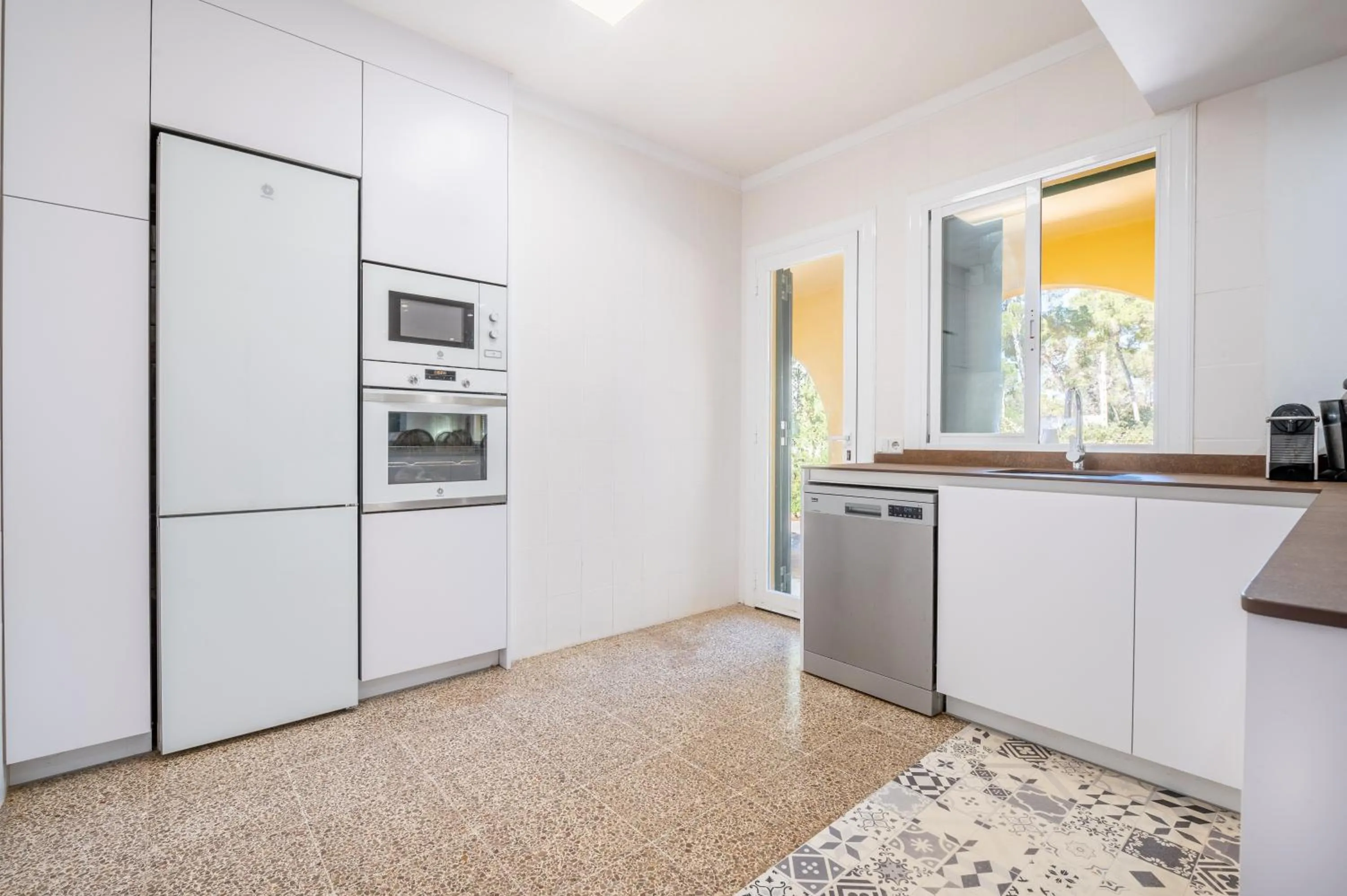 Kitchen or kitchenette in Villa Del Mar Mondrago