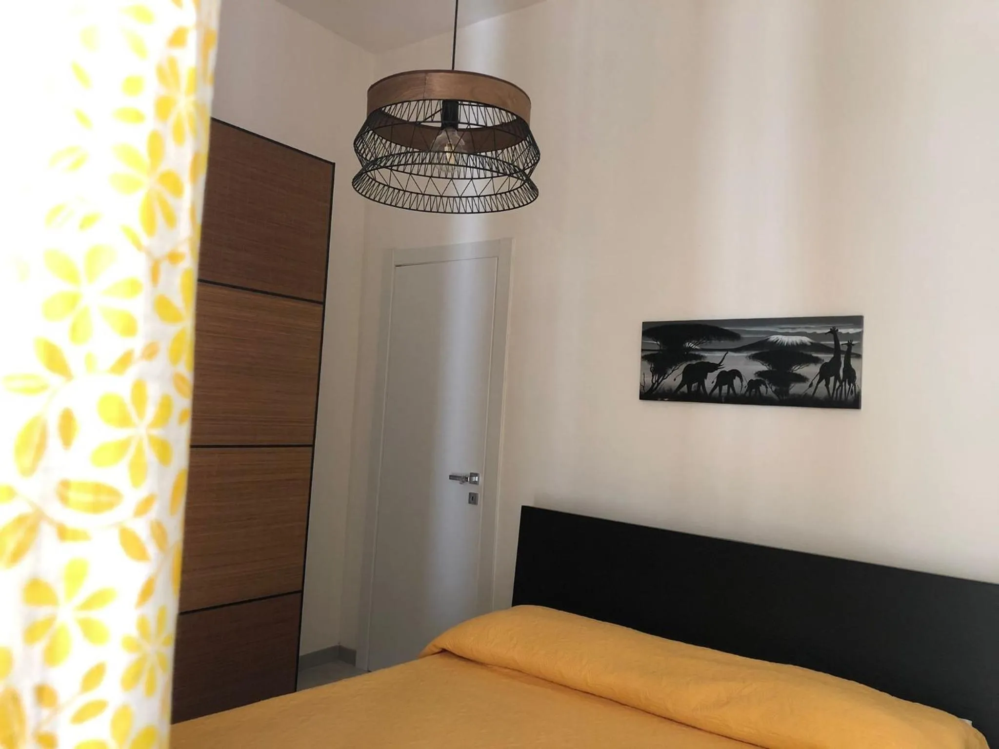 Photo of the whole room in La Gemma di Ortigia