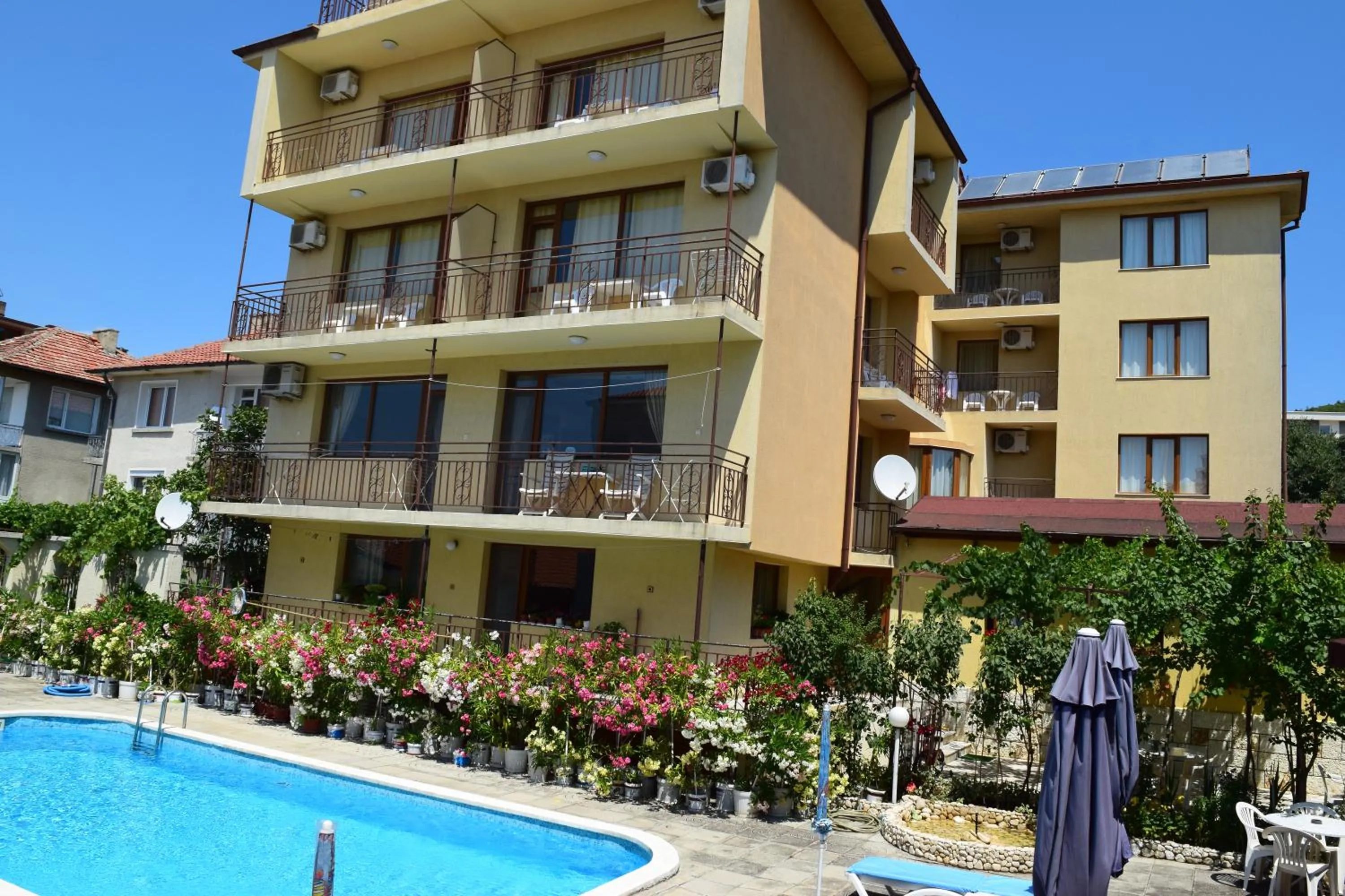 Property building in Family Hotel Chris