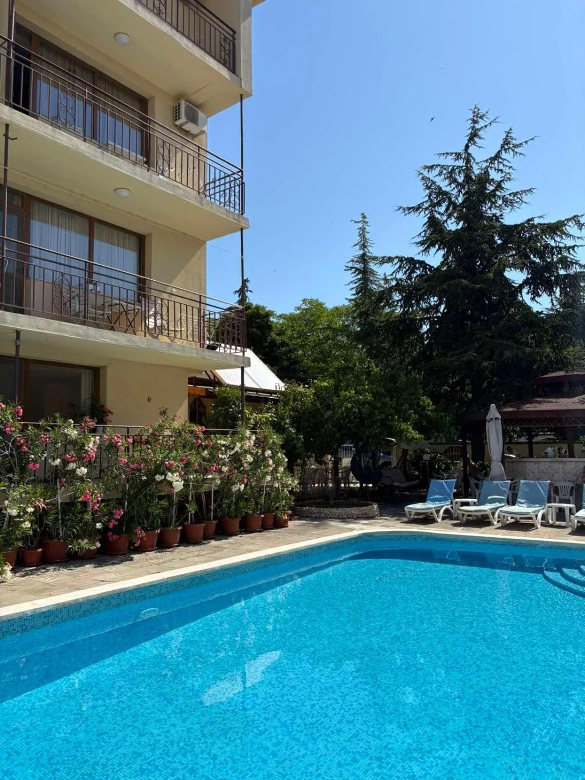 Property building in Family Hotel Chris