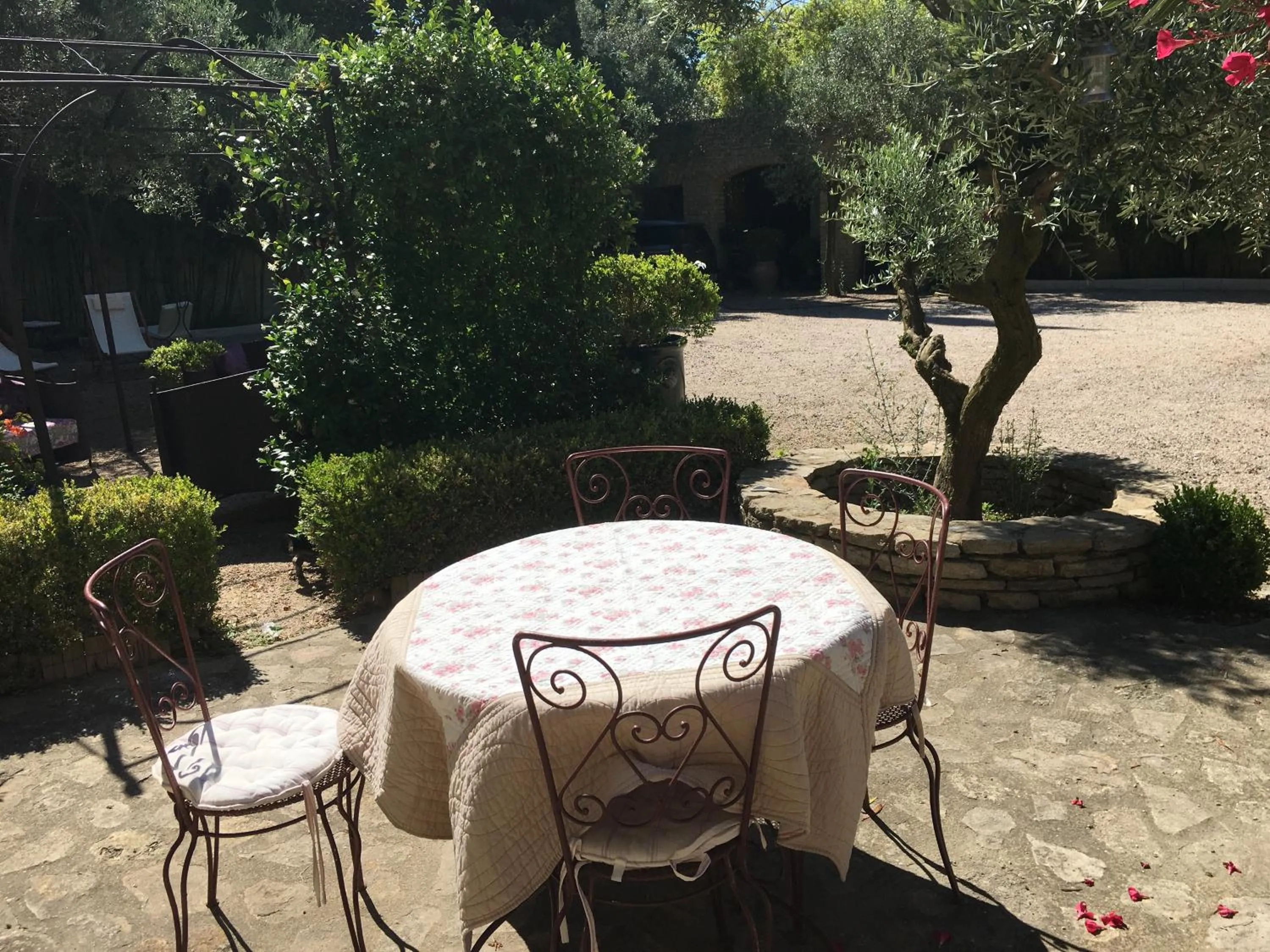 Patio in Mas des Armouriers