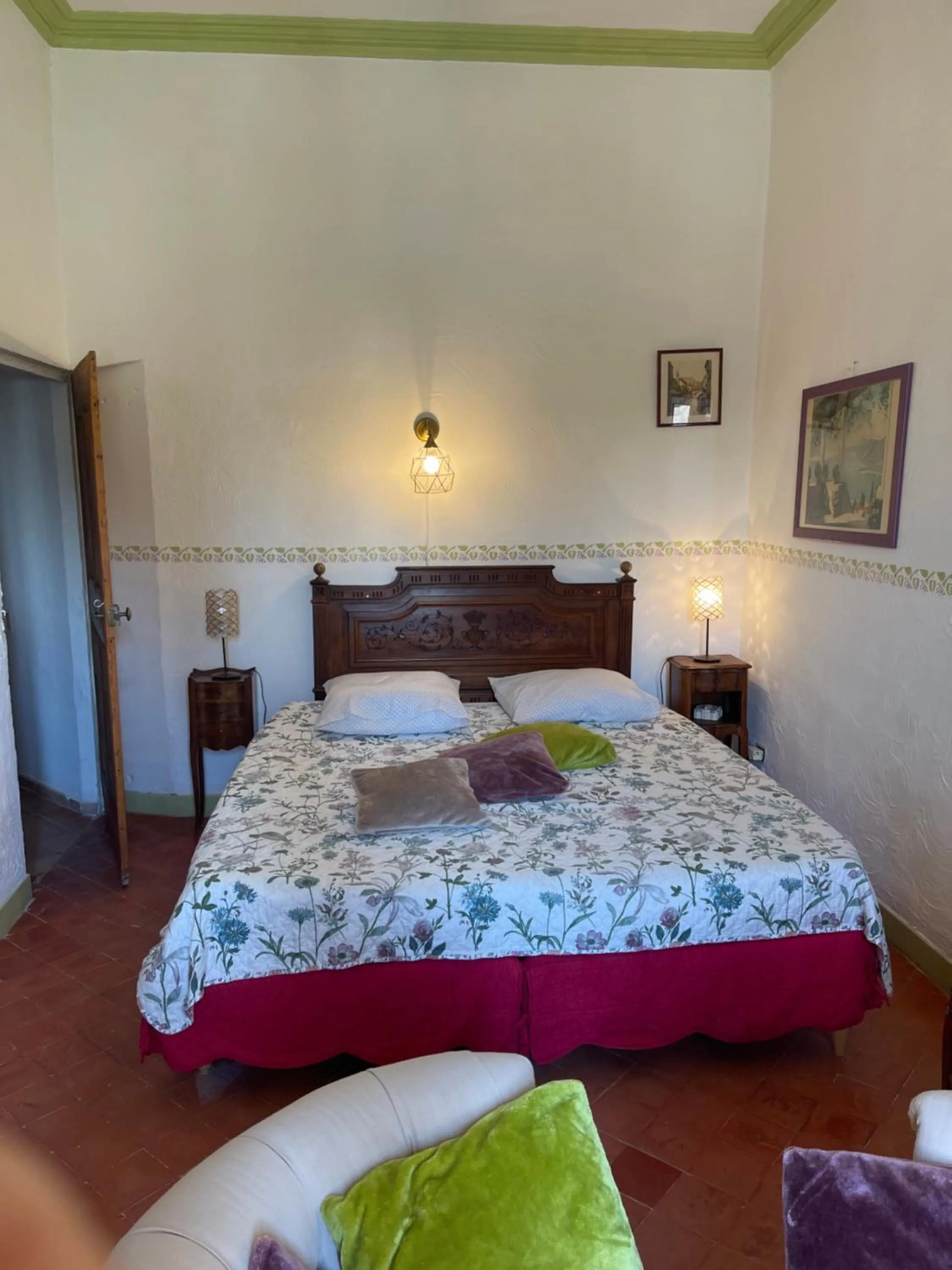 Bed in Mas des Armouriers