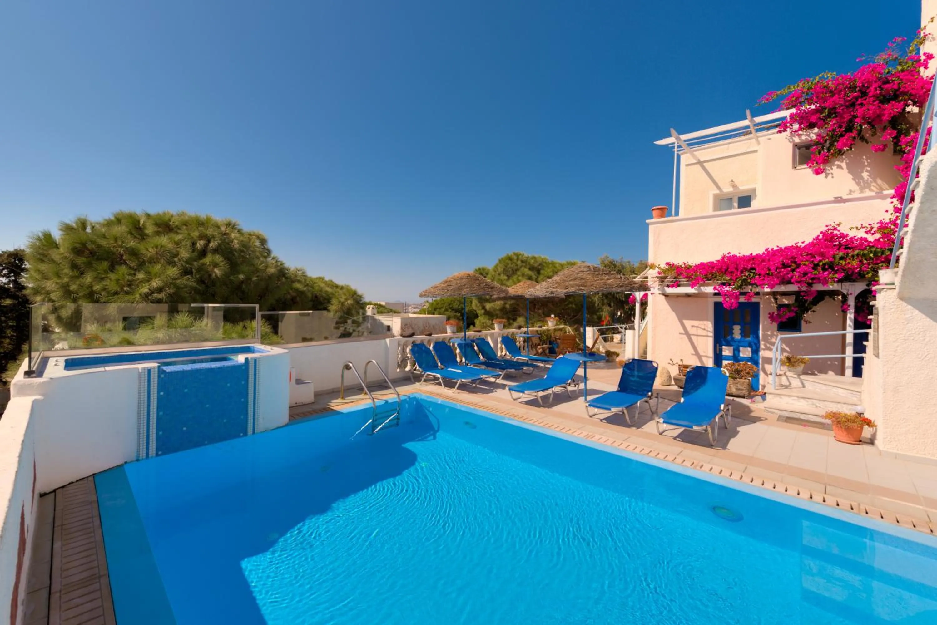 Swimming pool in Villa Aegeon