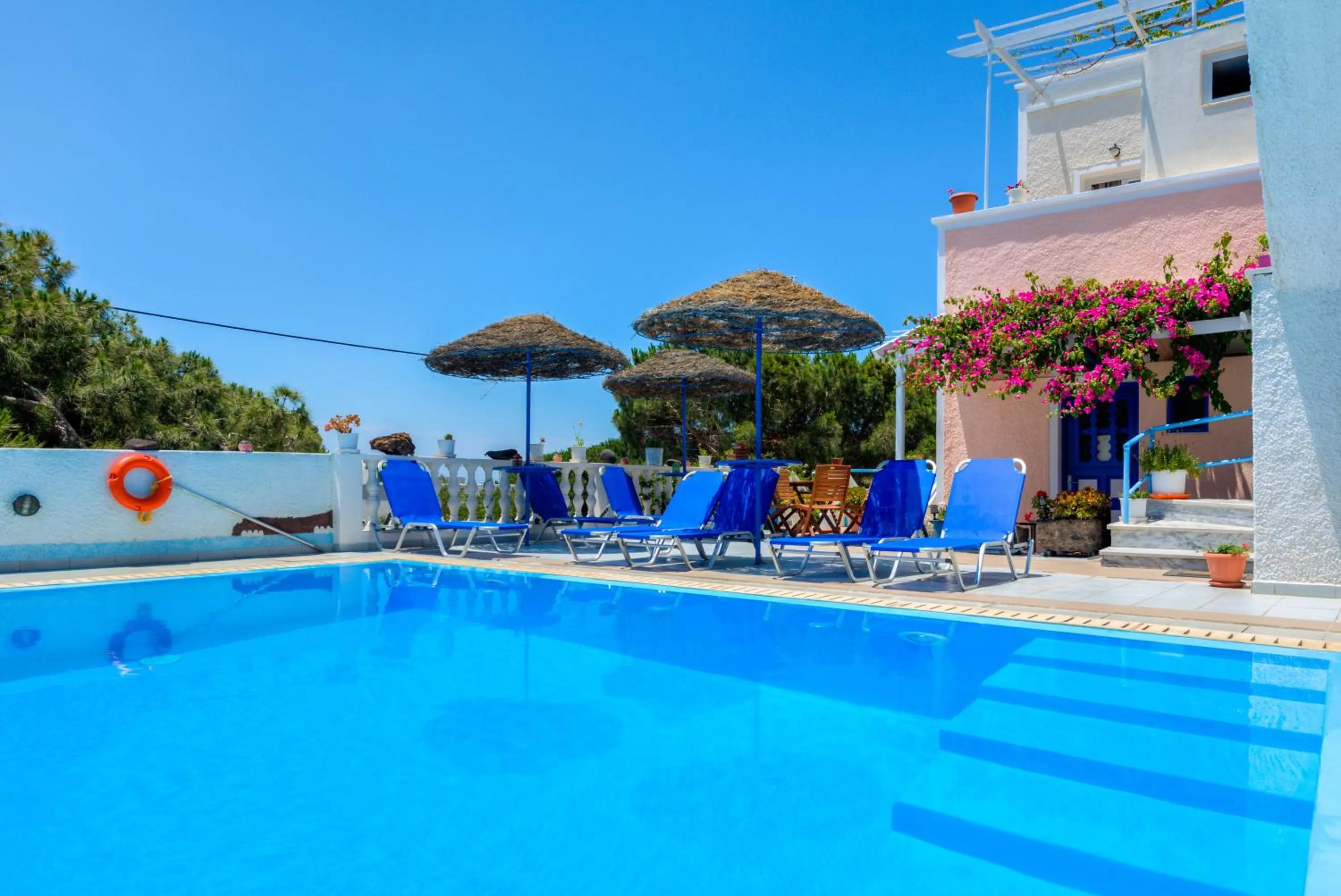 Swimming pool in Villa Aegeon