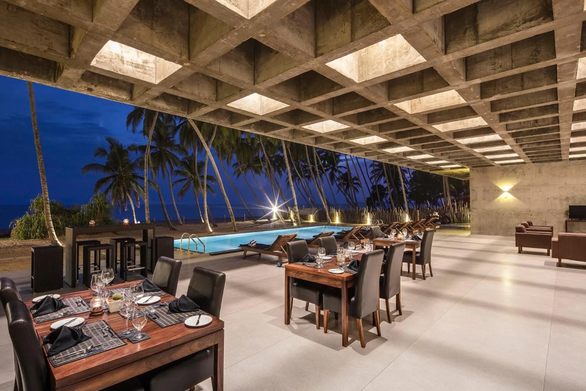 Restaurant/places to eat in Serendivi Resort Villa