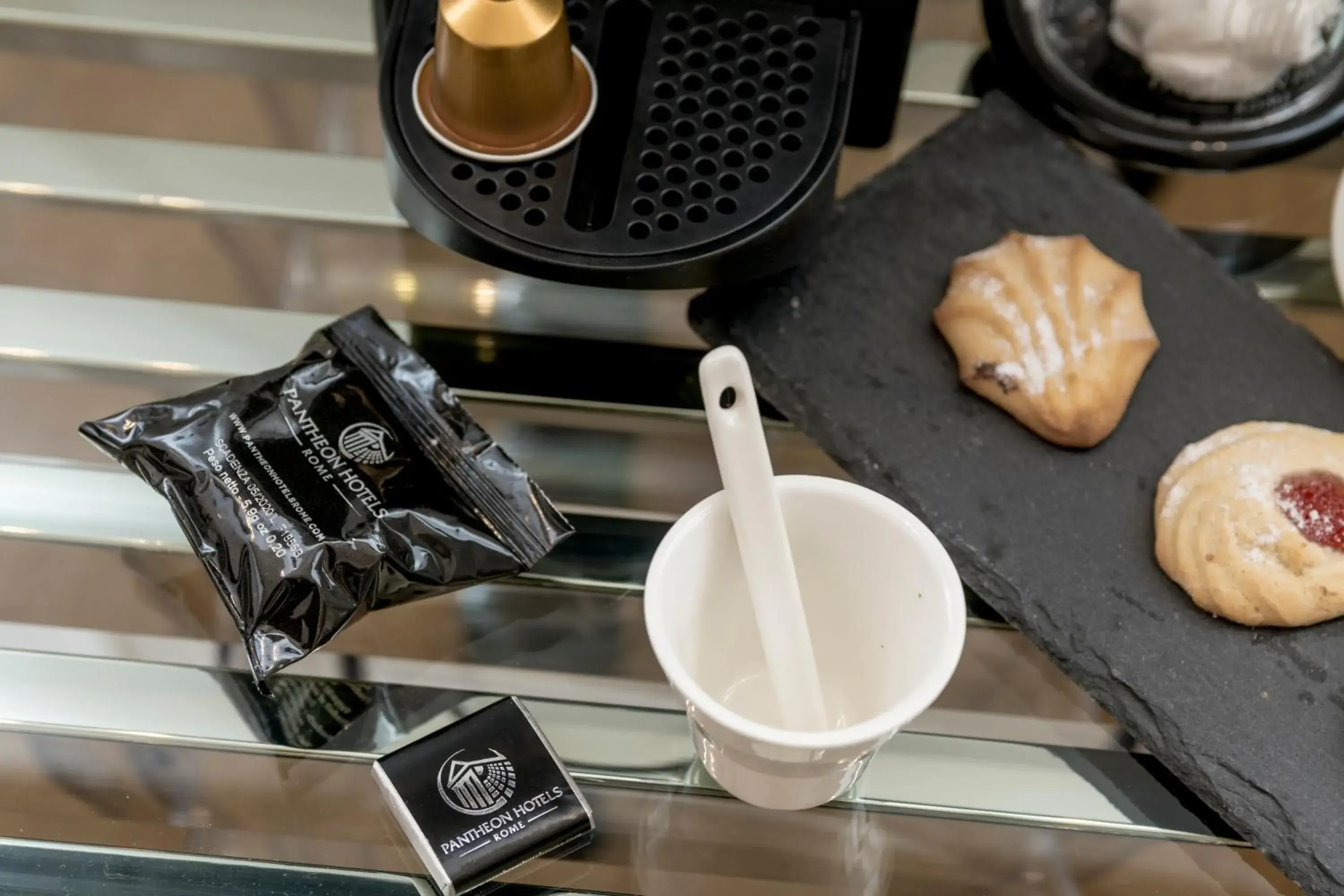 Breakfast in Navona Style Breakfast in Navona Style