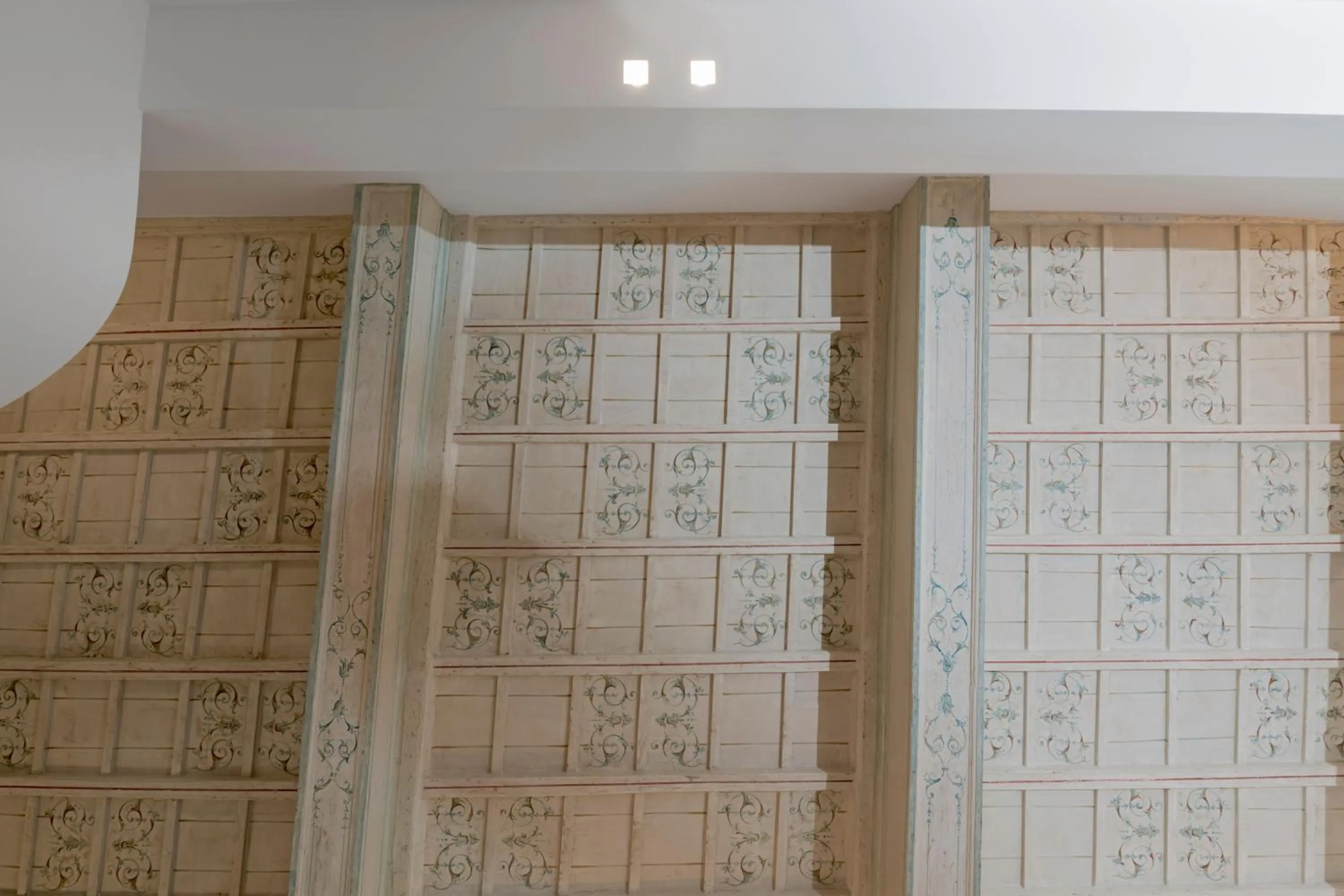 Decorative detail in Navona Style