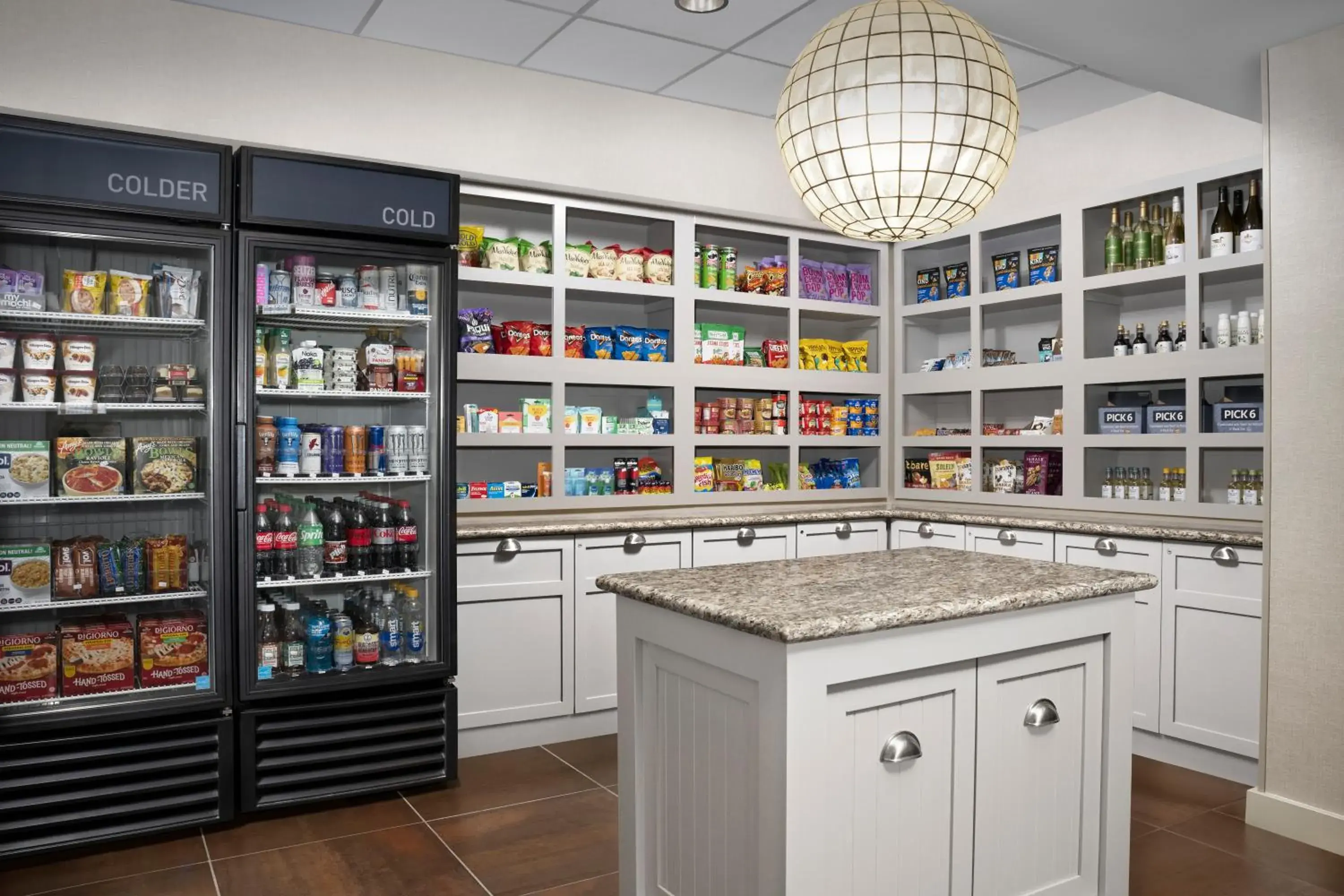 Food and drinks in Homewood Suites by Hilton Omaha - Downtown Food and drinks in Homewood Suites by Hilton Omaha - Downtown