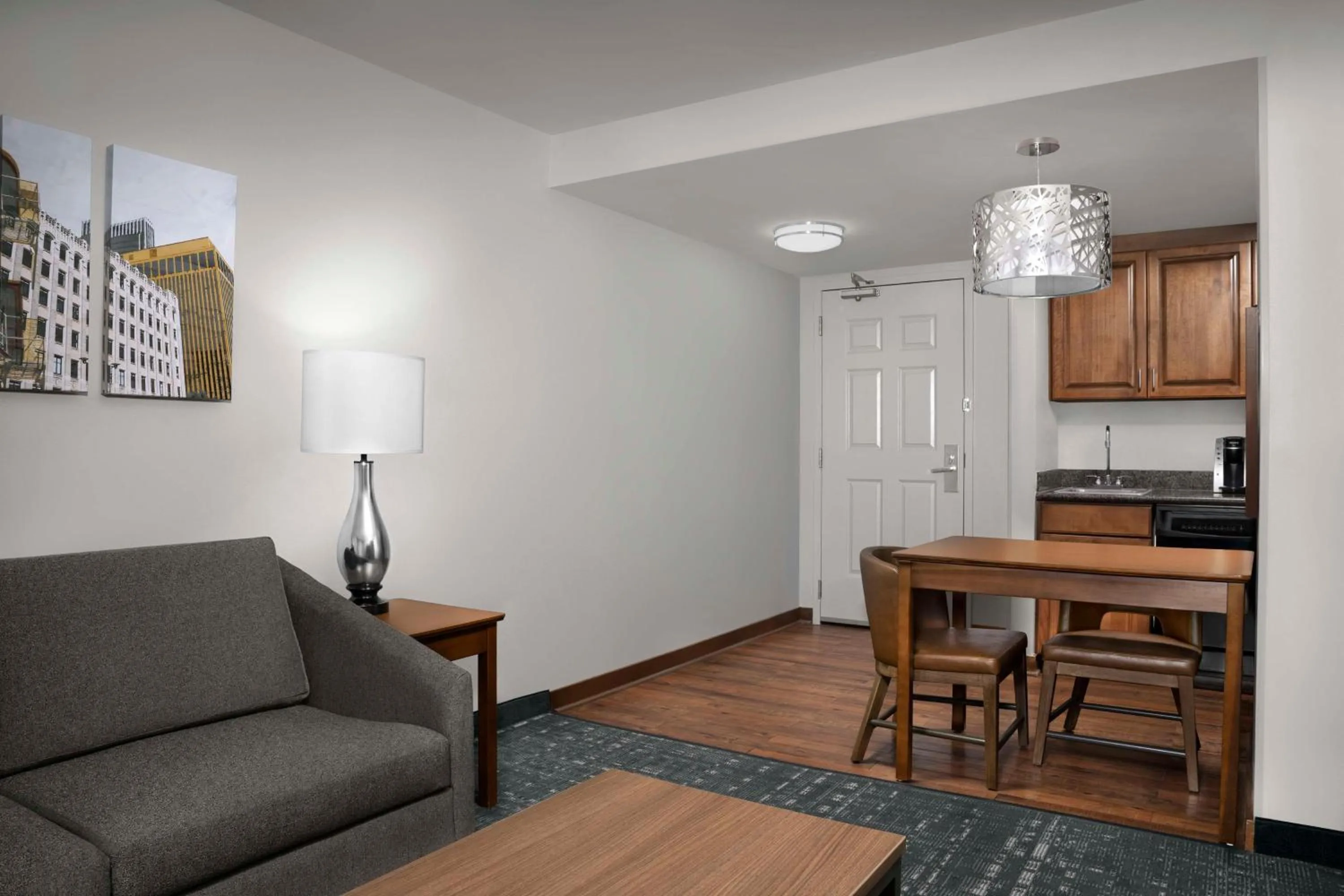 Living room in Homewood Suites by Hilton Omaha - Downtown
