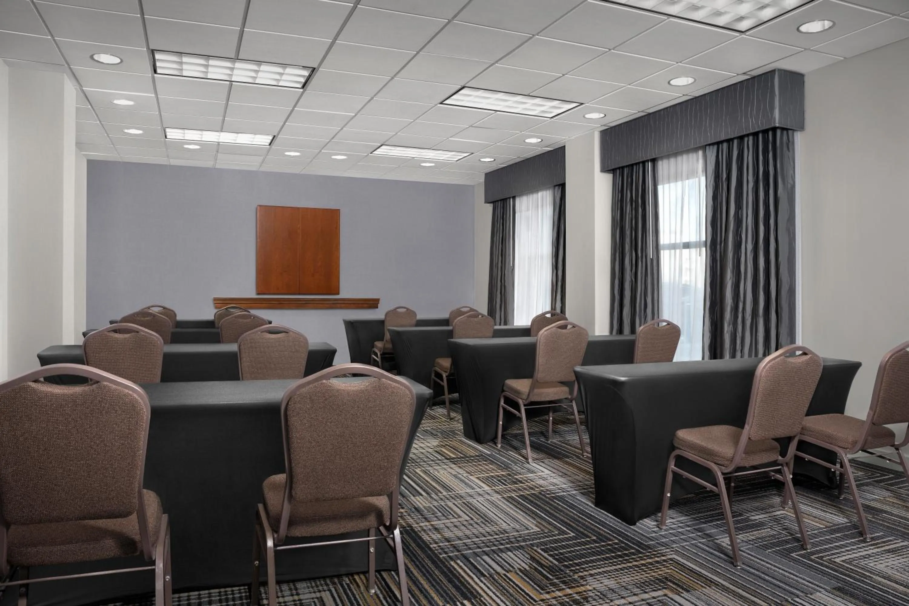 Meeting/conference room in Homewood Suites by Hilton Omaha - Downtown