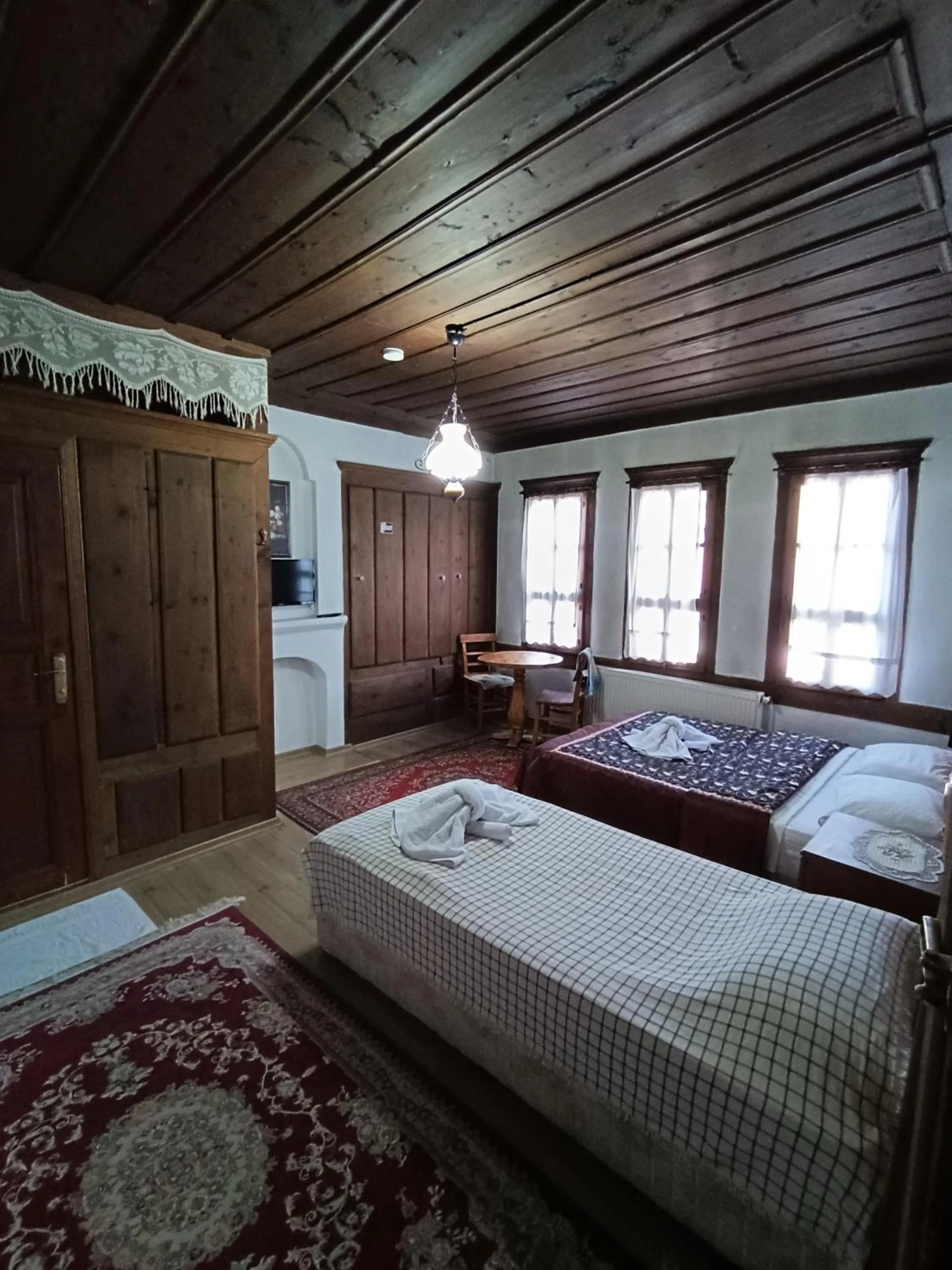 Photo of the whole room, Bed in Arifbey Konak Hotel