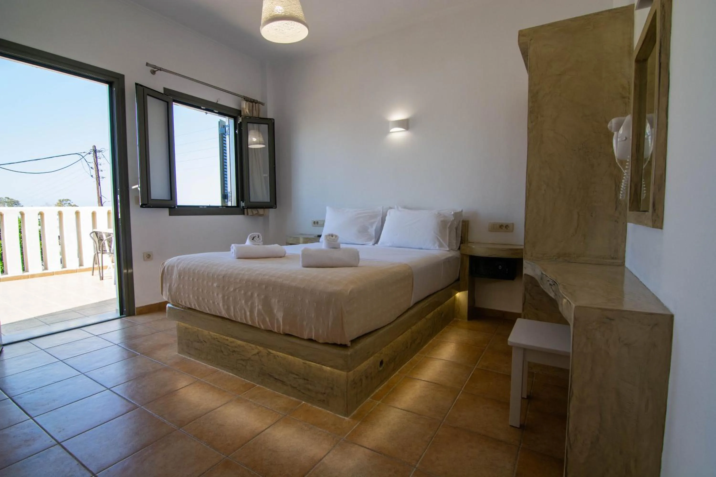 Bed in Phevos Villa