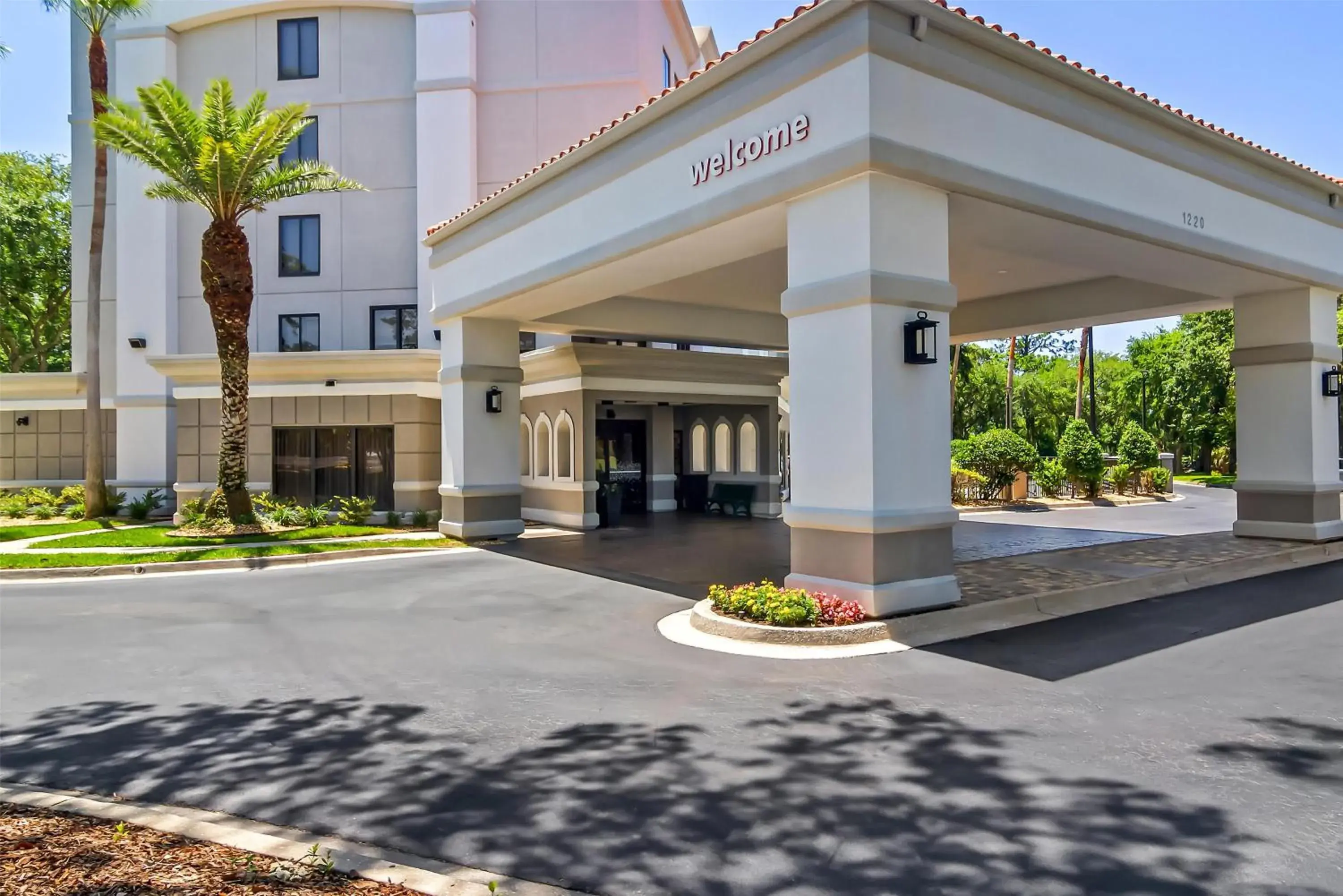 Property building in Hampton Inn Jacksonville Ponte Vedra Property building in Hampton Inn Jacksonville Ponte Vedra