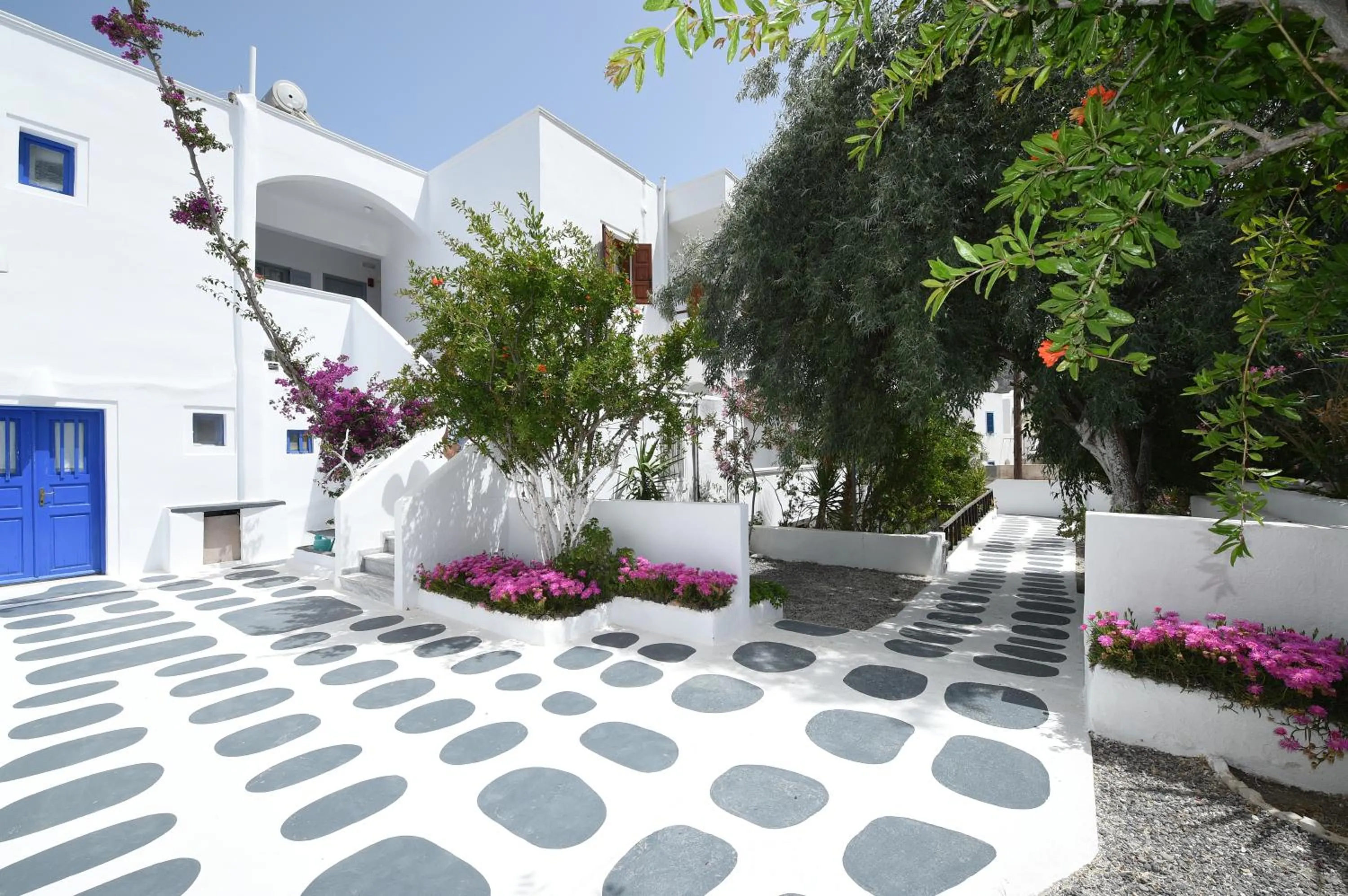 Property building in Sunflower ApartHotel