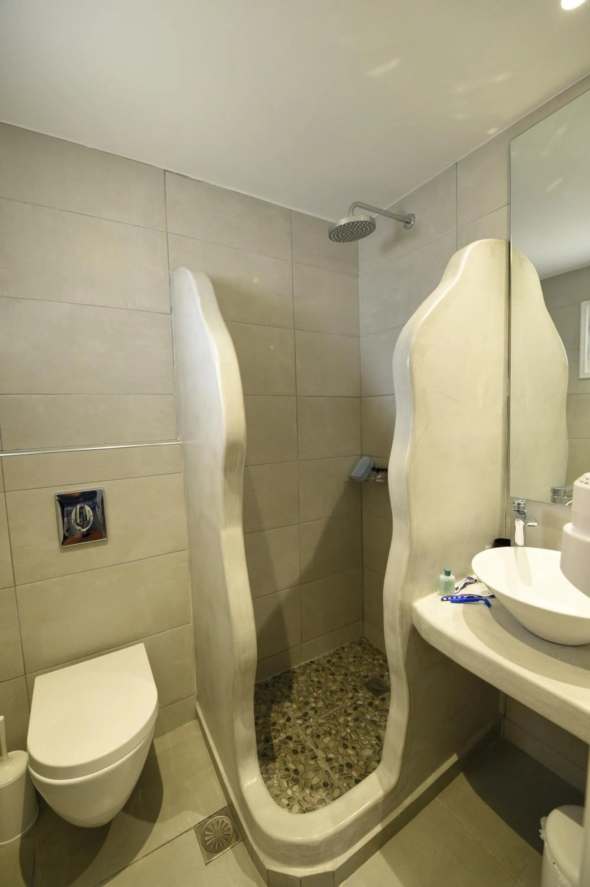 Bathroom in Sunflower ApartHotel