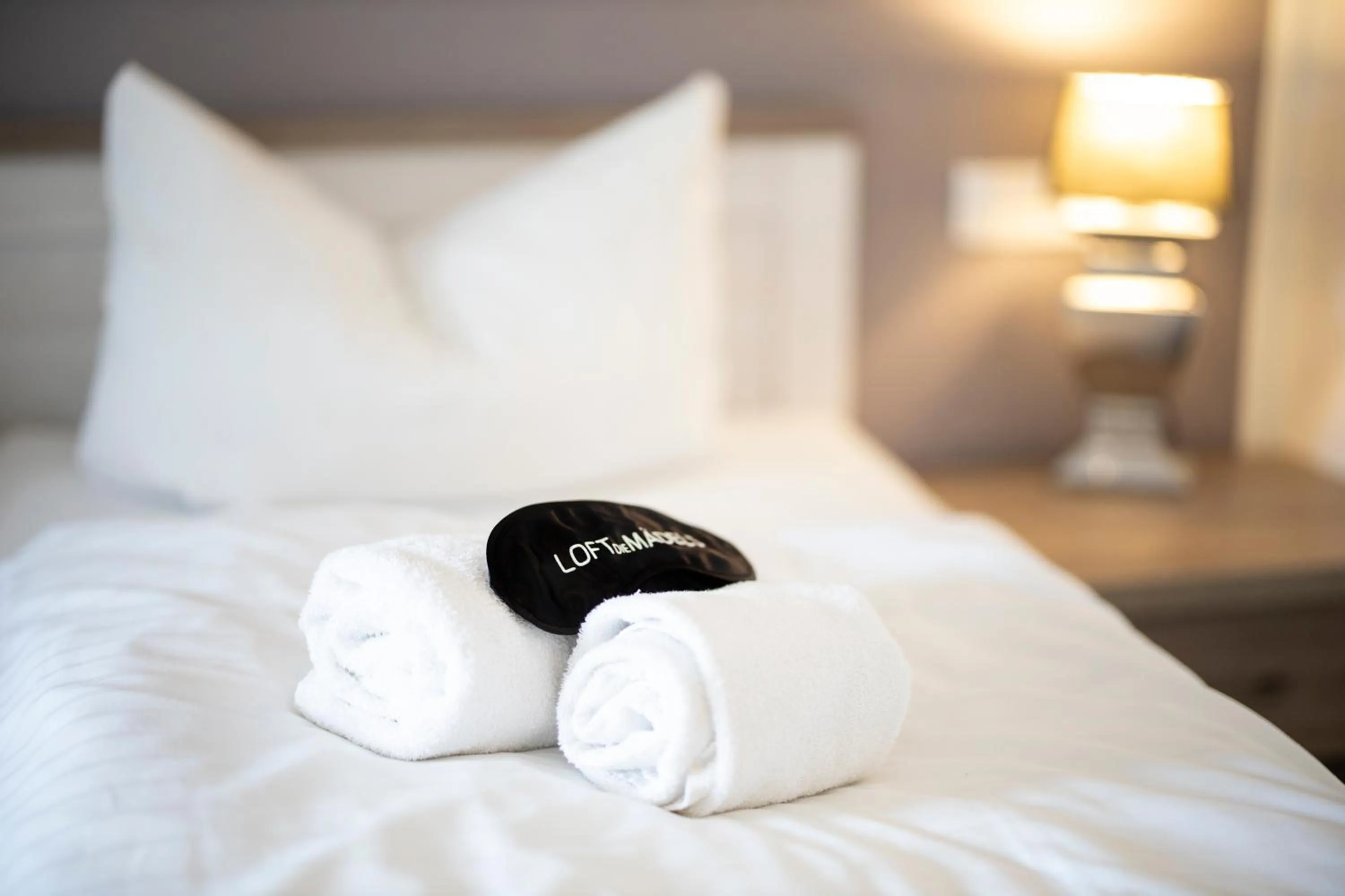 Logo/Certificate/Sign, Bed in Das Loft Hotel Willingen