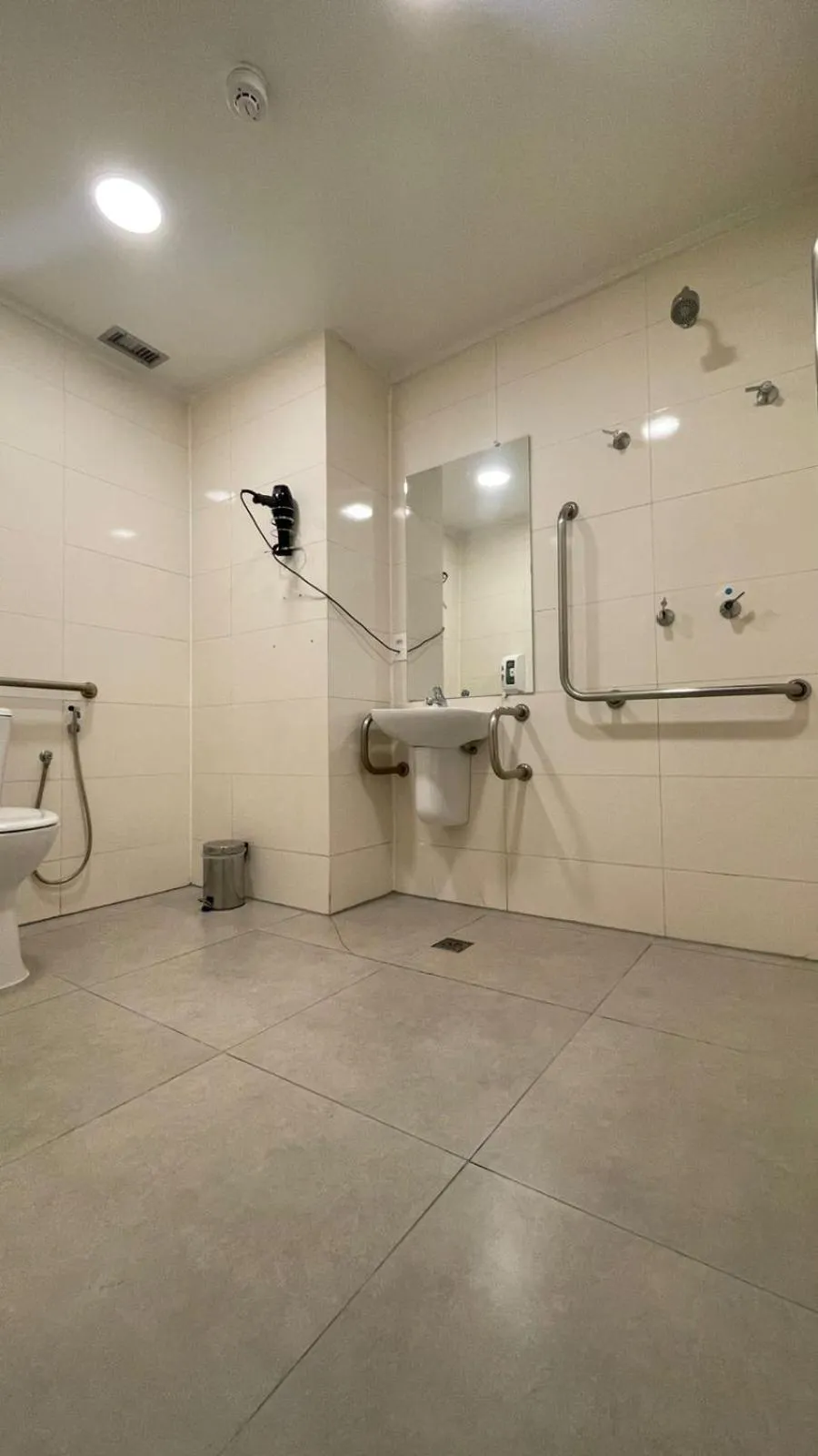 Shower in Hotel Aero Sleep Campinas