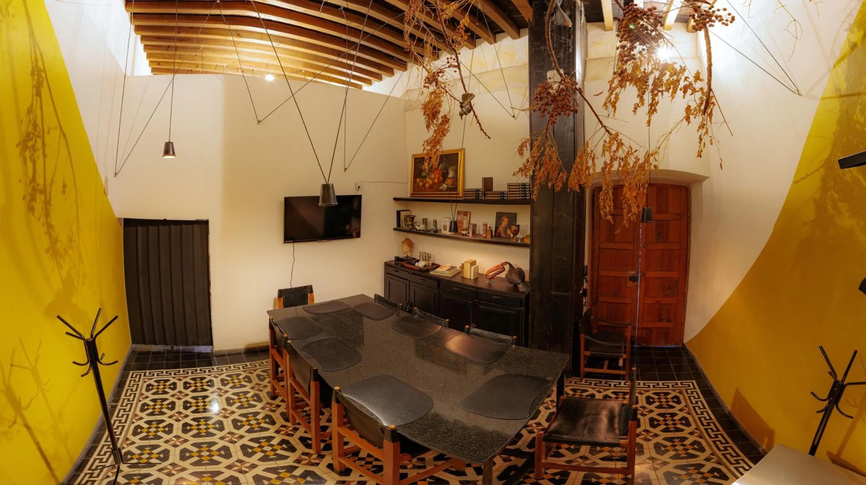 Communal lounge/ TV room in Elena de Cobre, Leon, a Member of Design Hotels