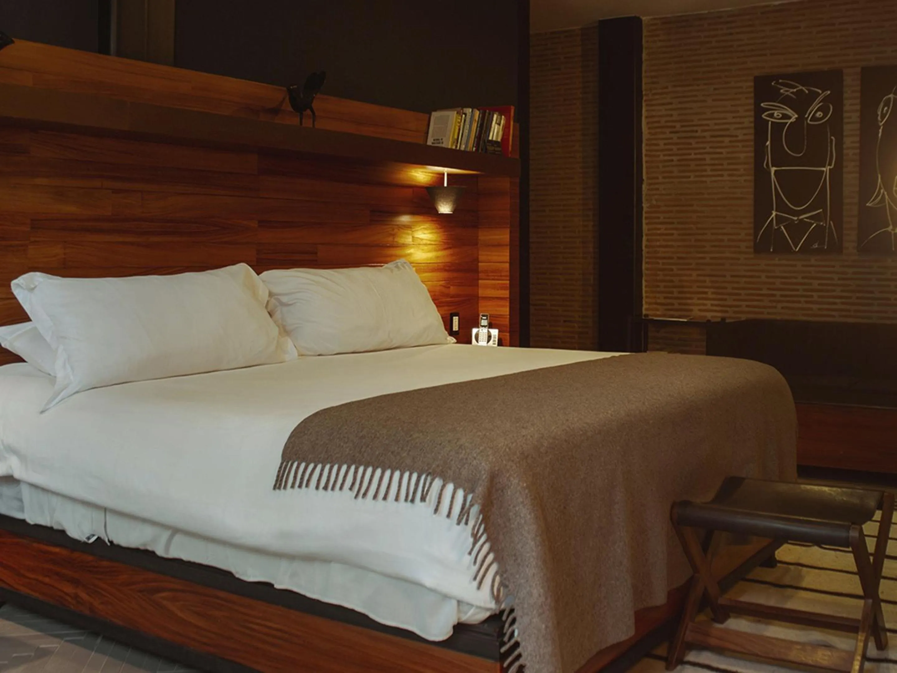 Photo of the whole room, Bed in Elena de Cobre, Leon, a Member of Design Hotels