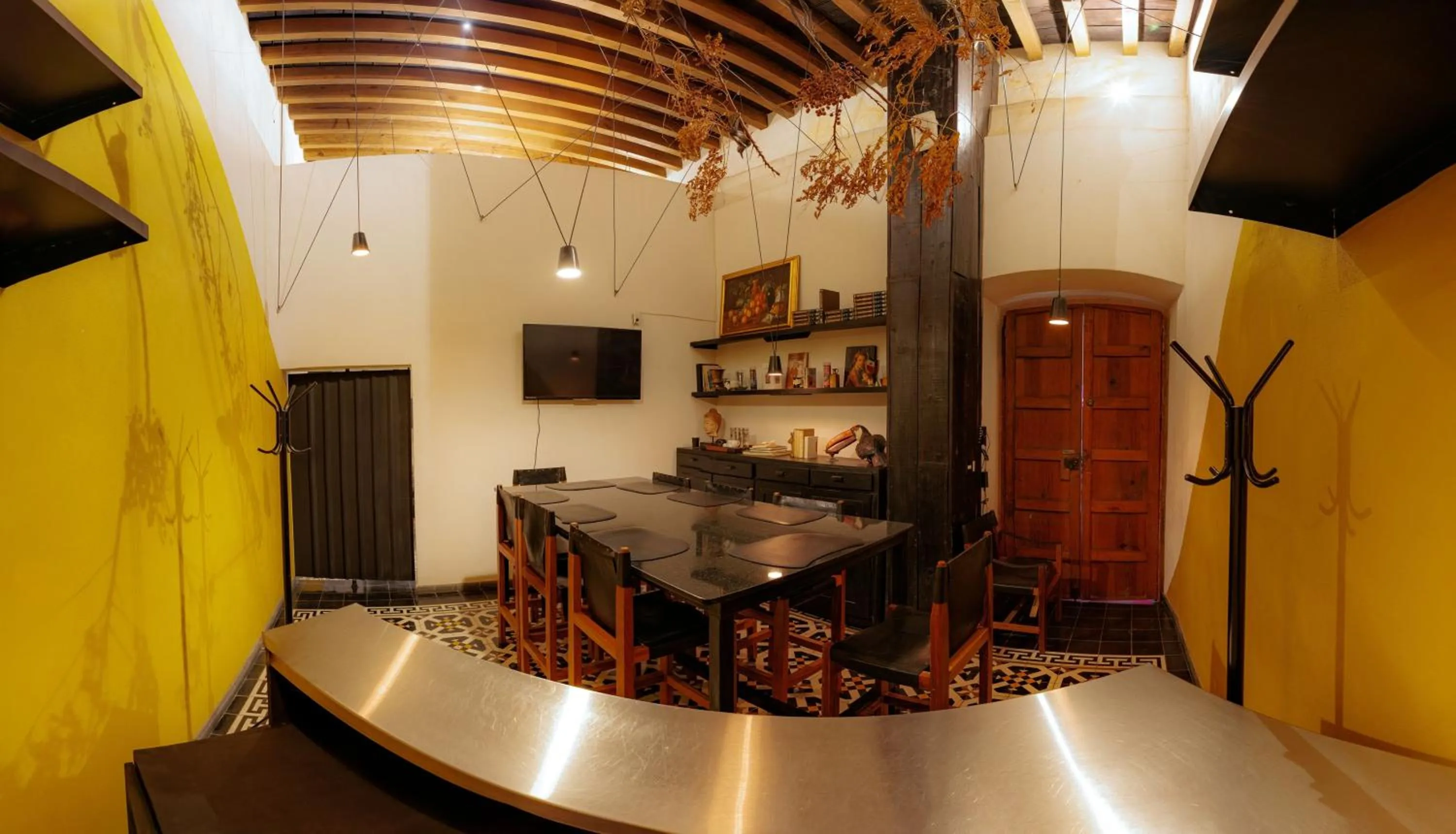 Communal lounge/ TV room in Elena de Cobre, Leon, a Member of Design Hotels