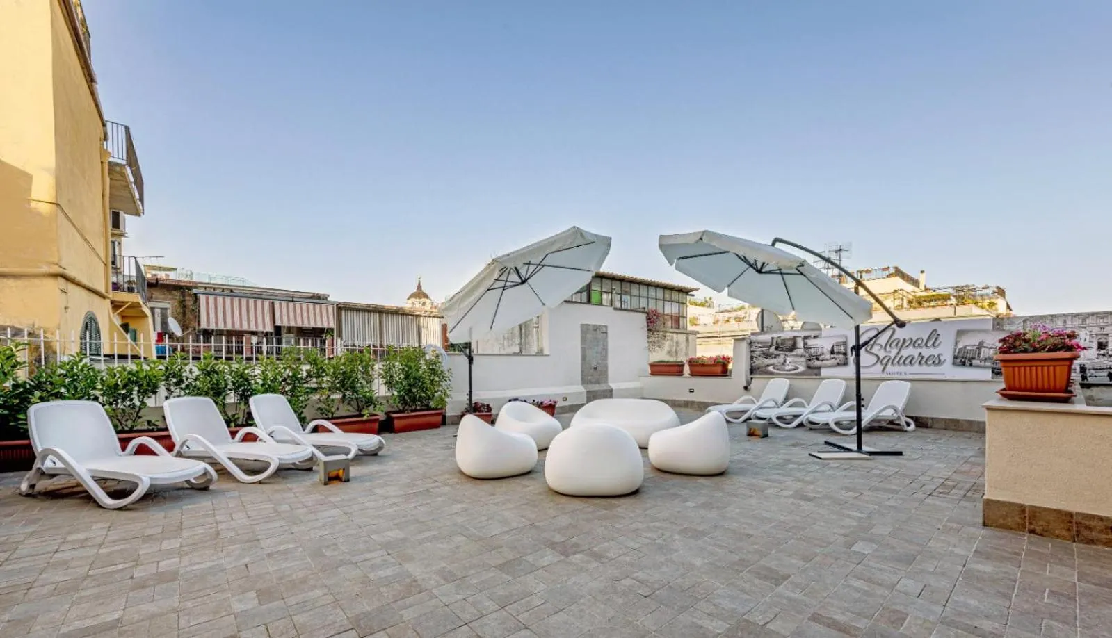 Balcony/Terrace in Napoli Squares Suites