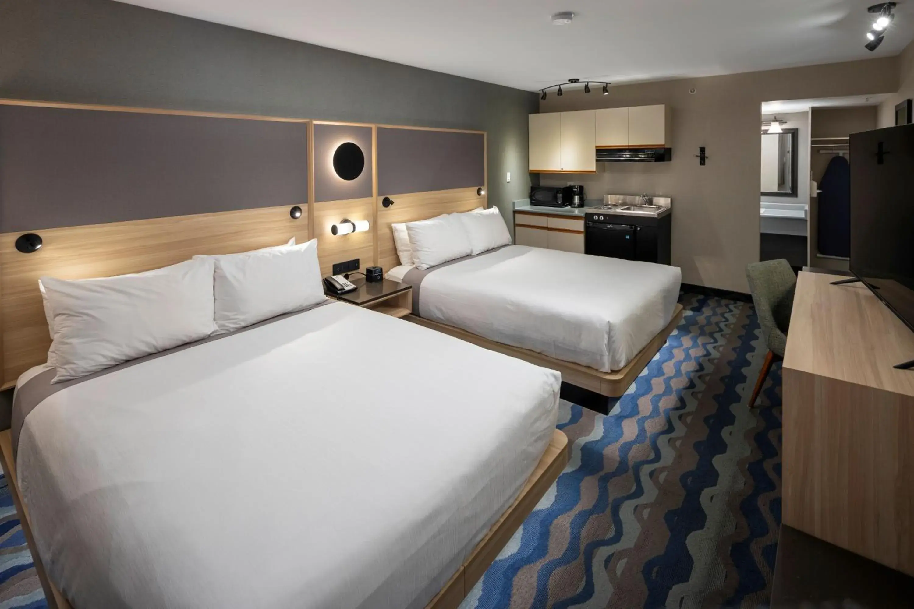 Bed in Accent Inns Victoria Bed in Accent Inns Victoria