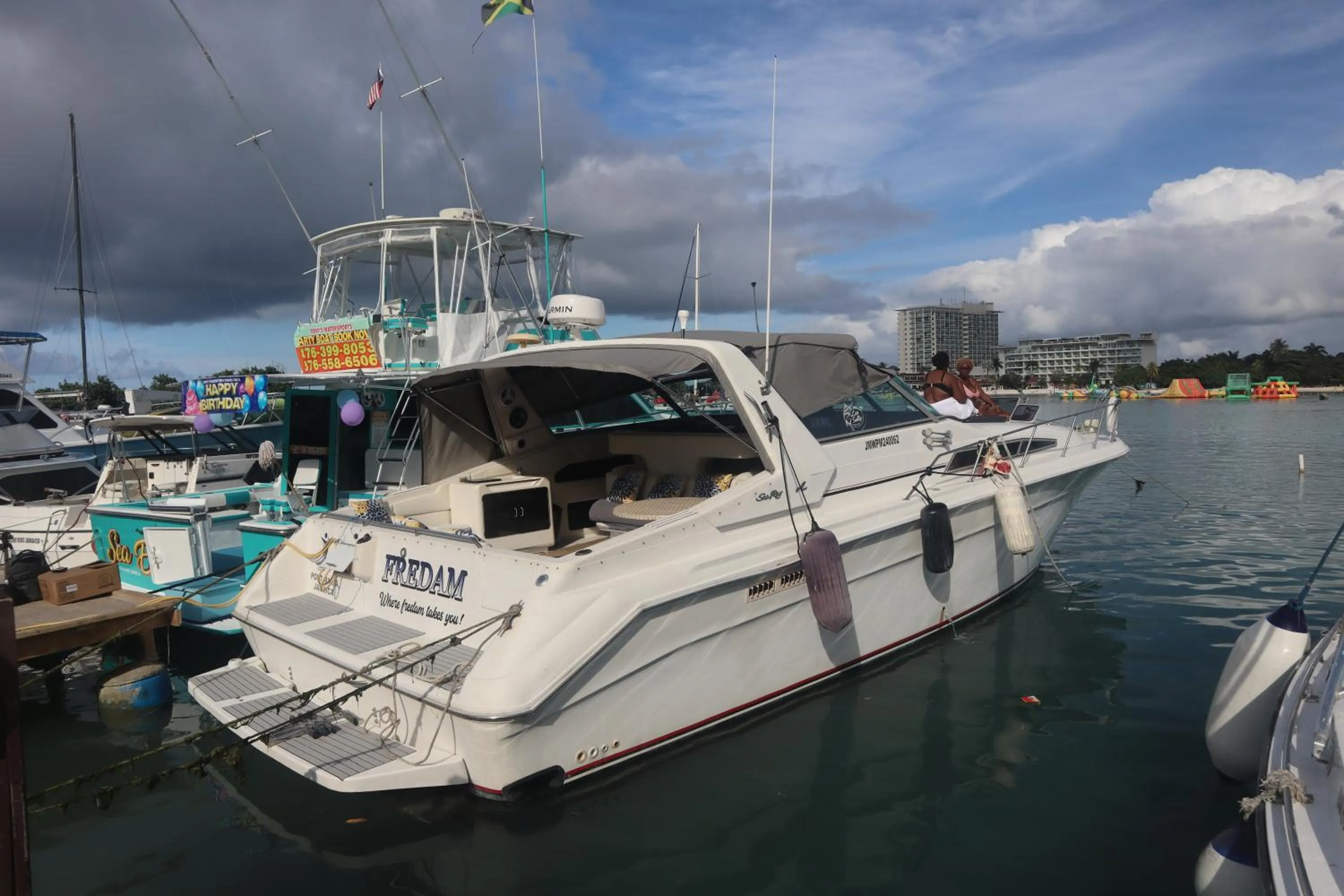 Shipwatcher Studio w/Mezzanine