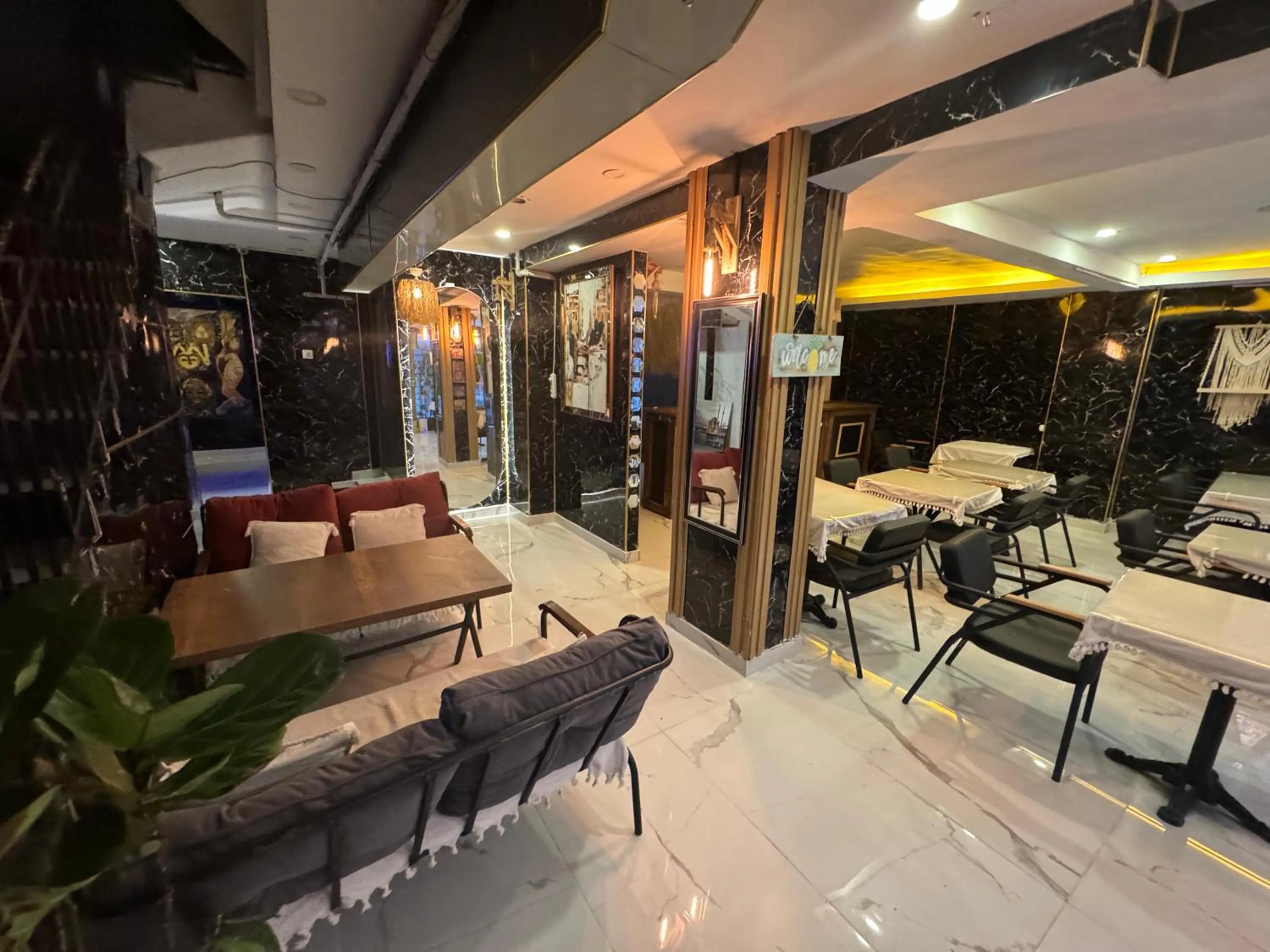 The Little Prince Otel