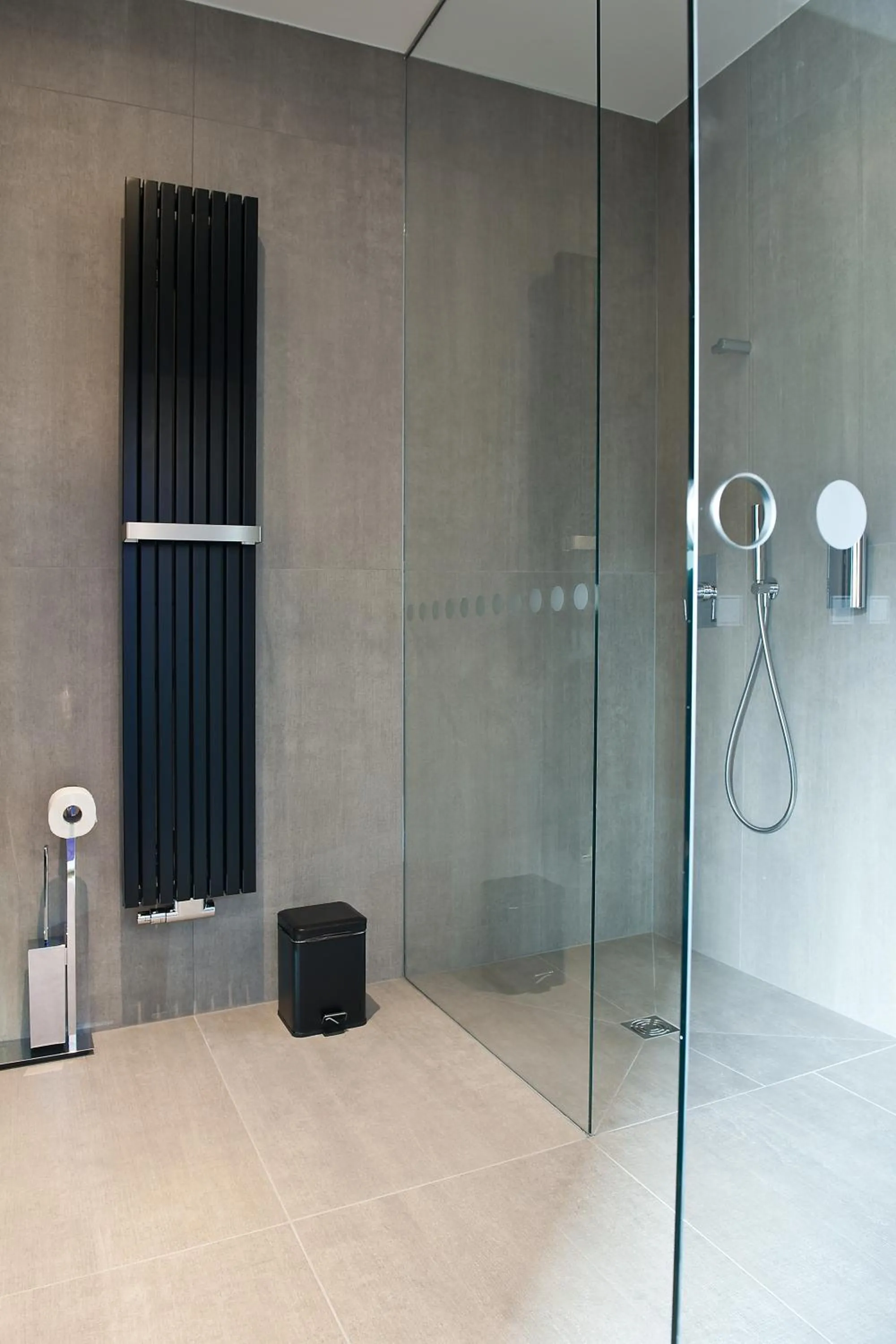 Shower in G Design Hotel