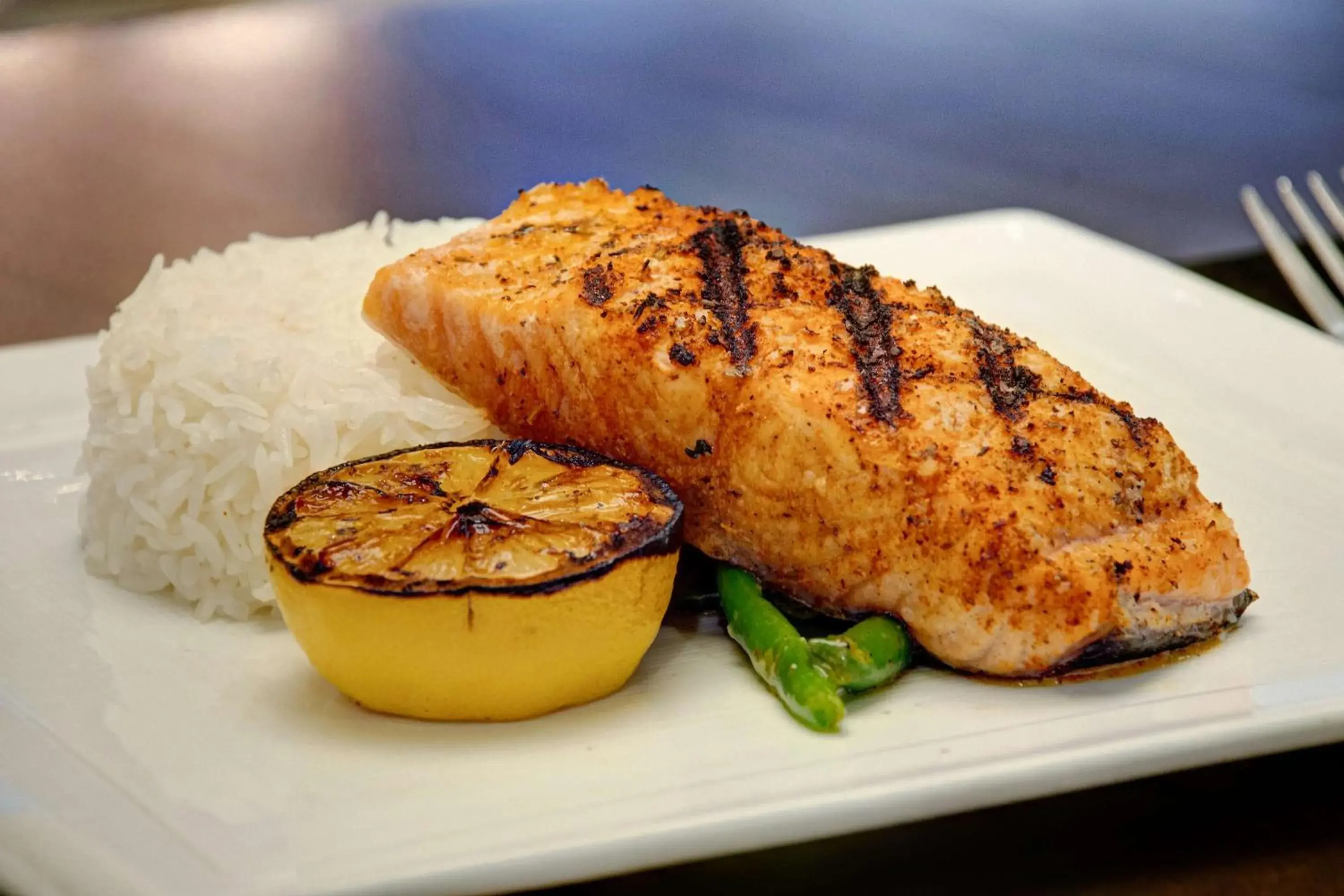 Restaurant/places to eat in Embassy Suites by Hilton Jacksonville Baymeadows Restaurant/places to eat in Embassy Suites by Hilton Jacksonville Baymeadows