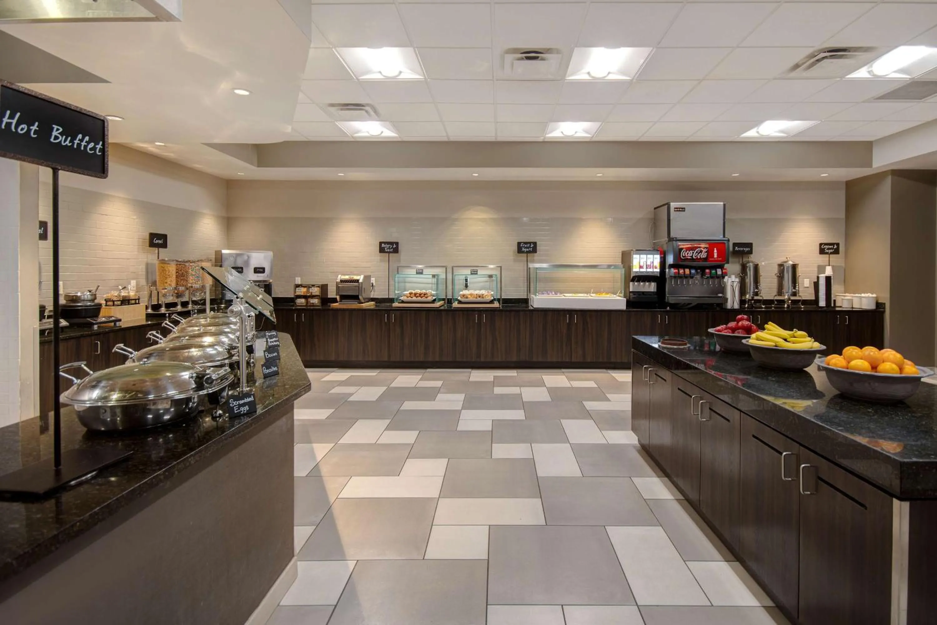 Breakfast in Embassy Suites by Hilton Jacksonville Baymeadows
