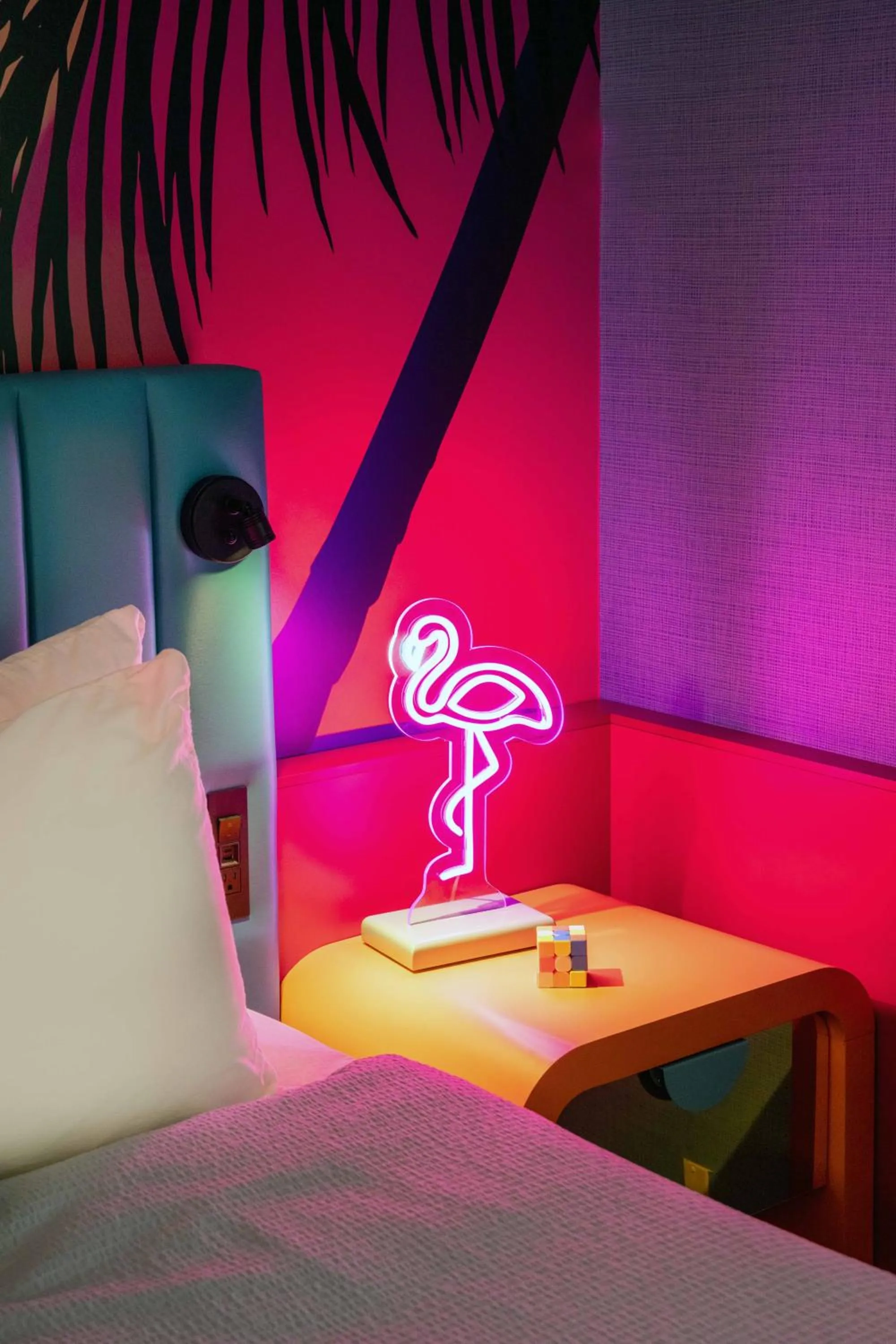 Bed in Hotel Zed Victoria