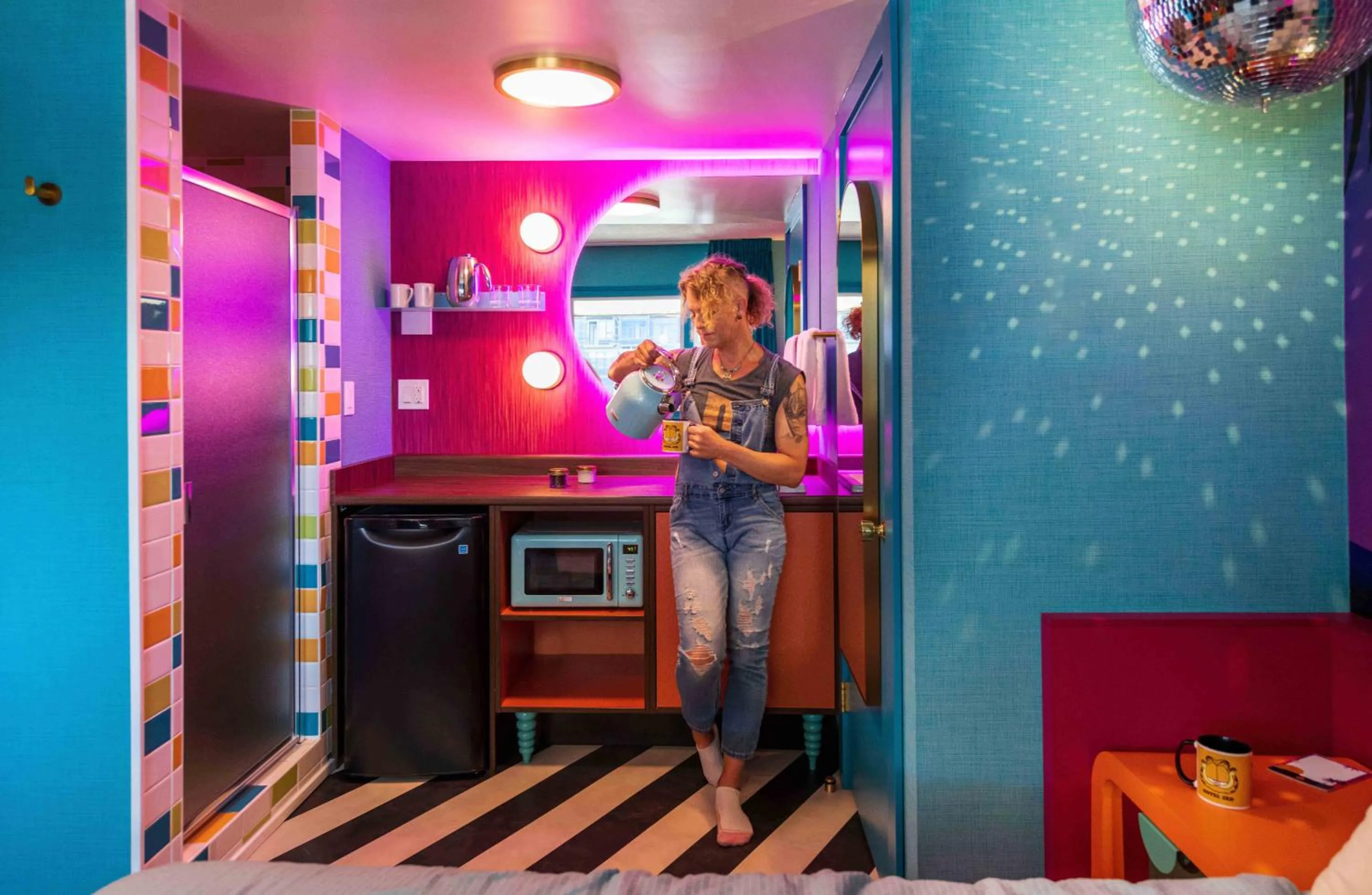 Coffee/tea facilities in Hotel Zed Victoria