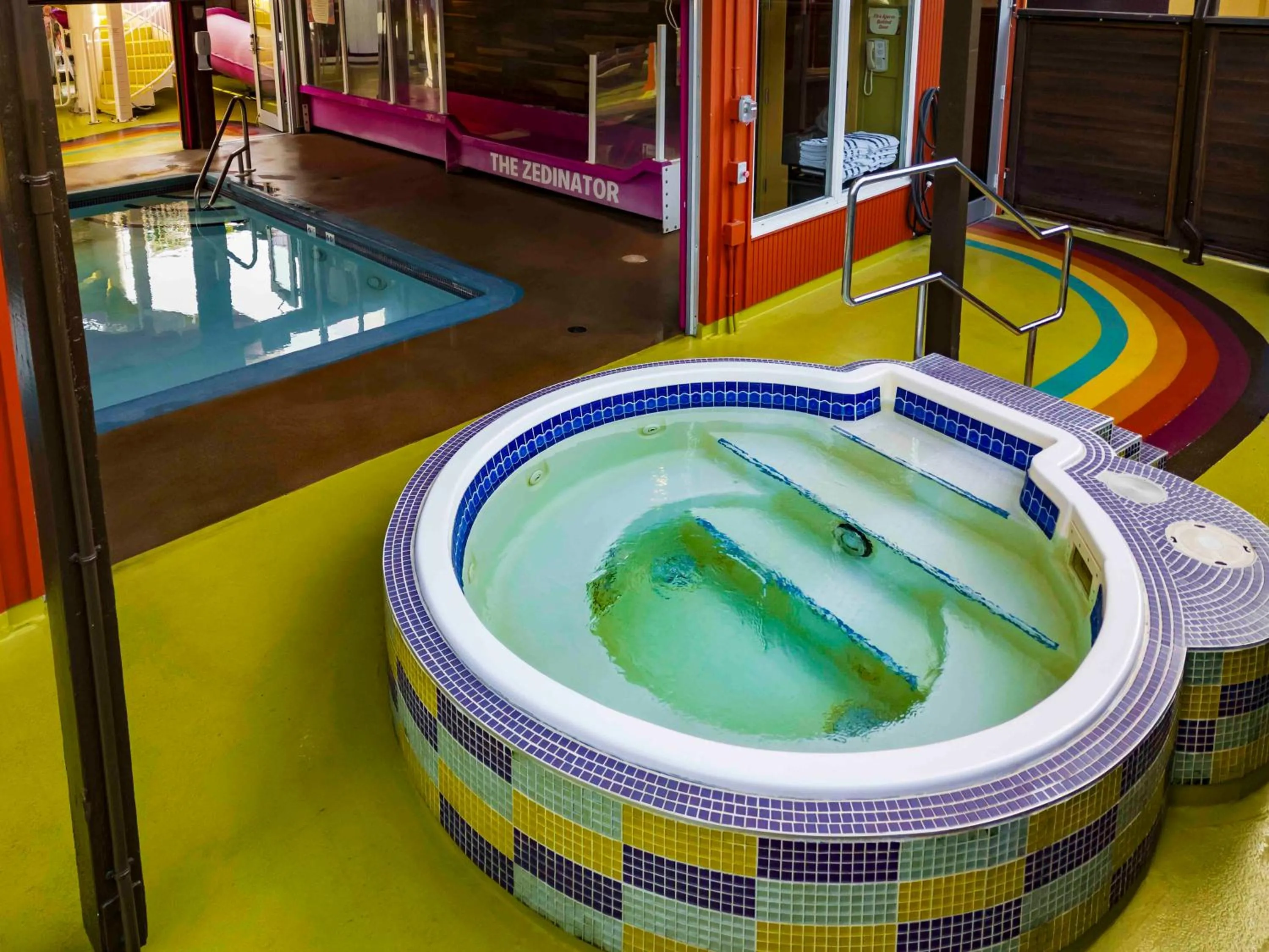 Hot Tub in Hotel Zed Victoria