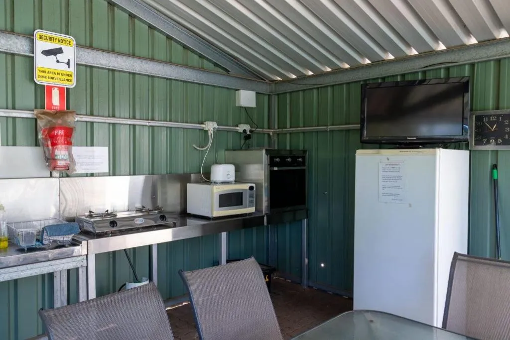 Property building in Paringa Caravan Park