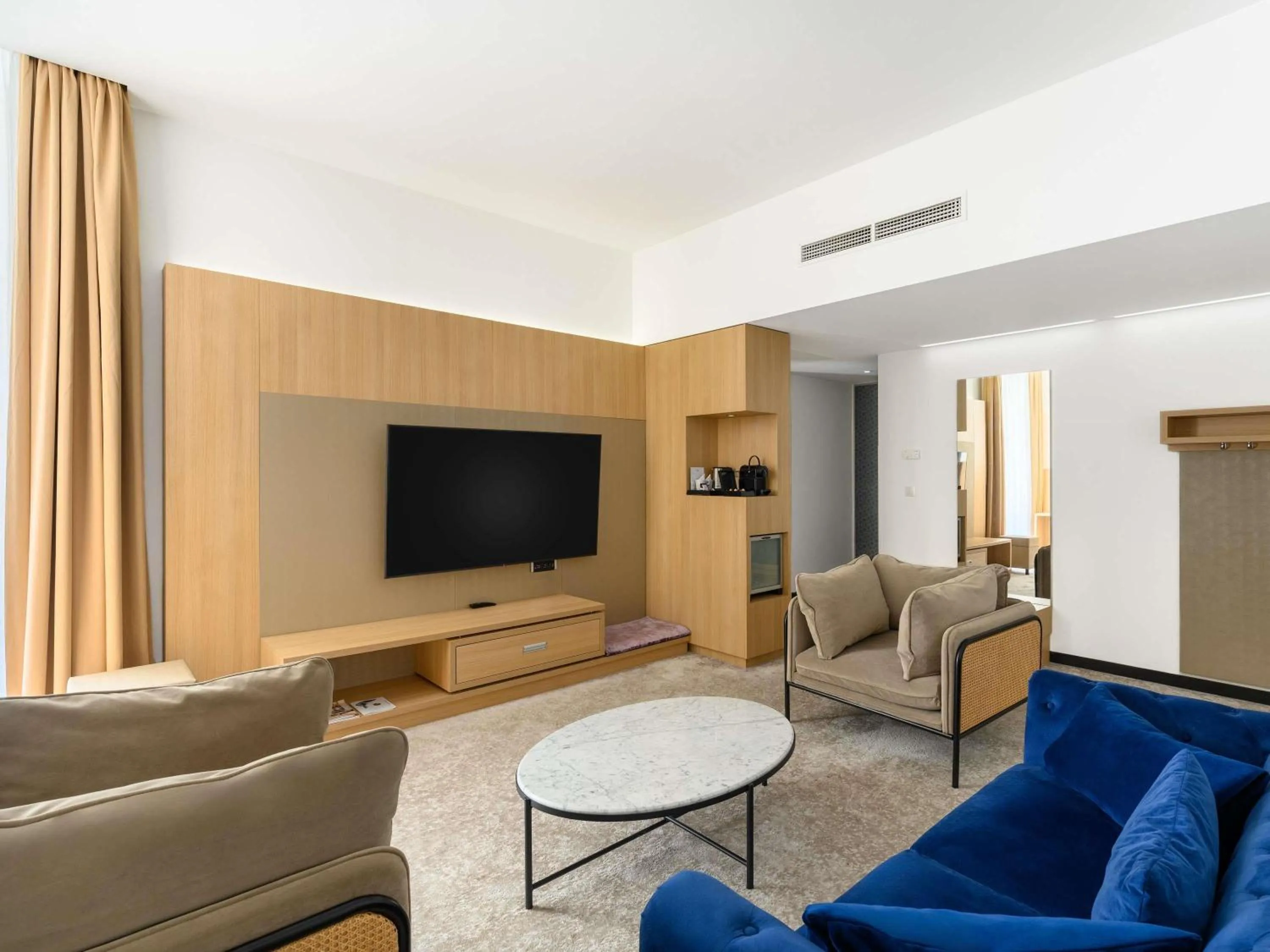 Bedroom in Nemzeti Hotel Budapest - MGallery Collection