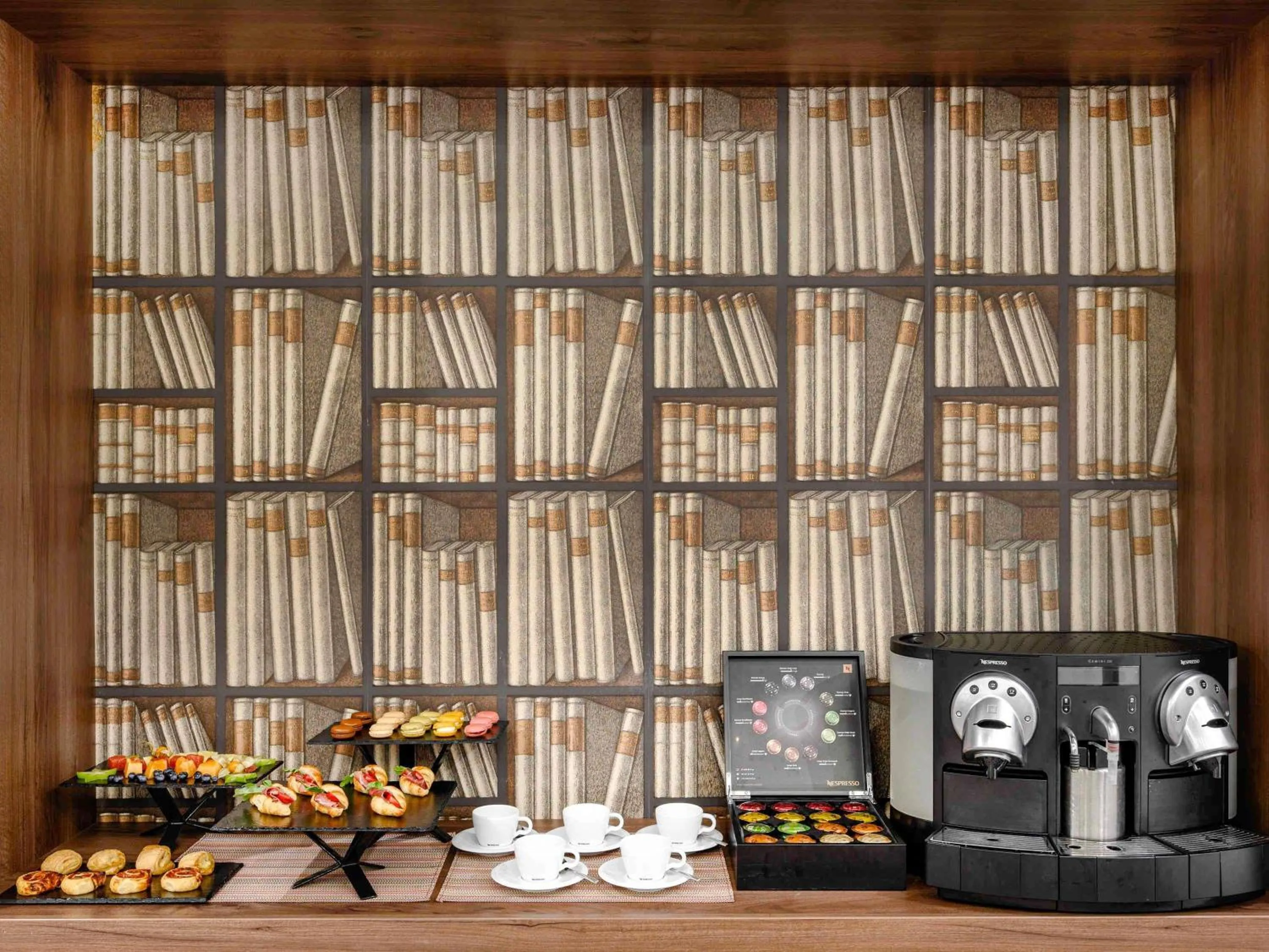 Meeting/conference room in Nemzeti Hotel Budapest - MGallery Collection