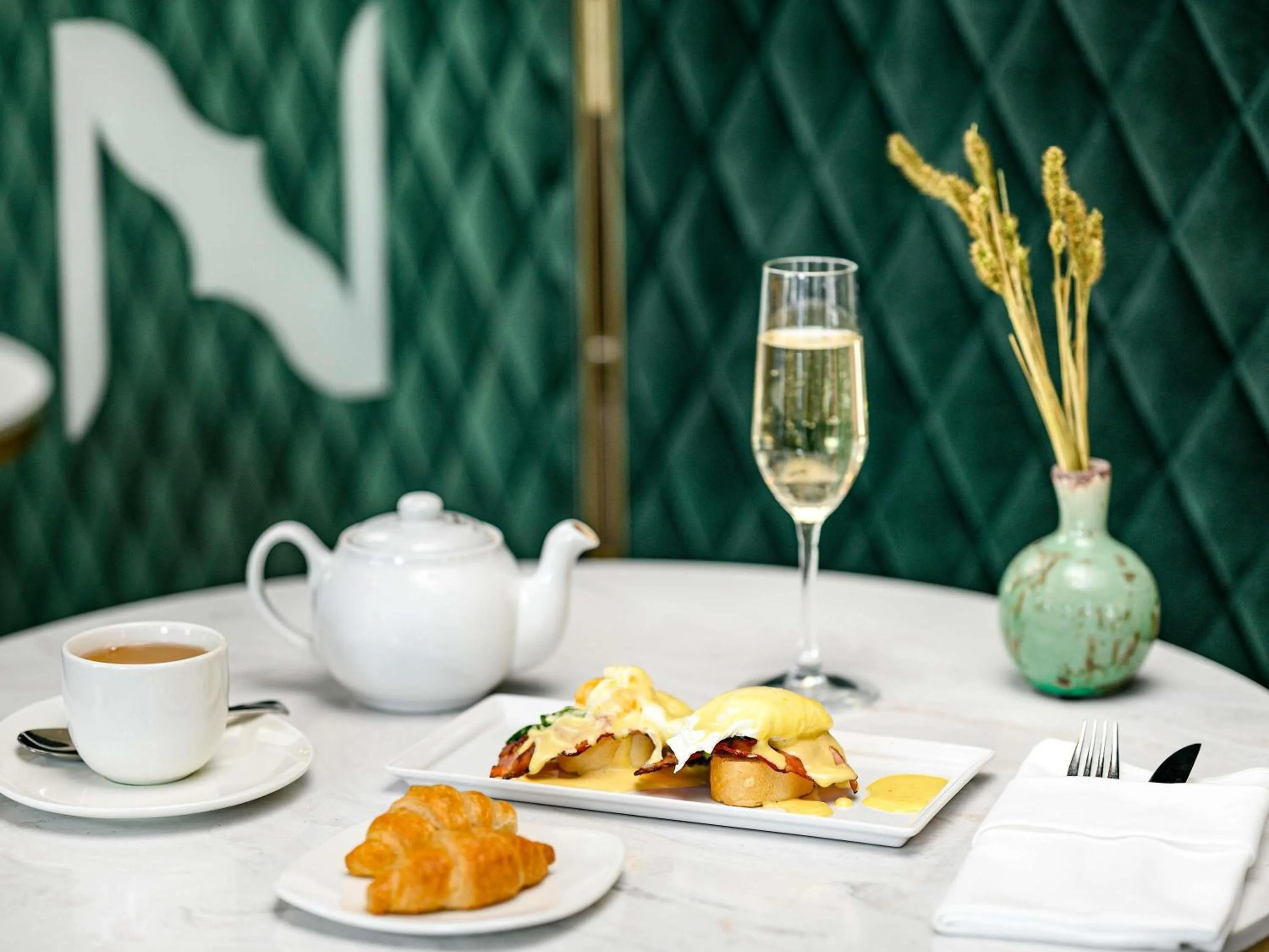 Breakfast in Nemzeti Hotel Budapest - MGallery Collection