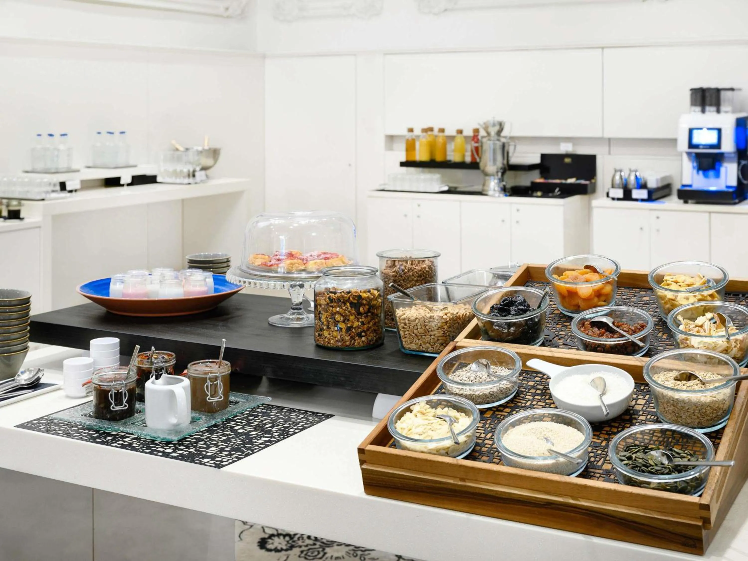 Breakfast in Nemzeti Hotel Budapest - MGallery Collection