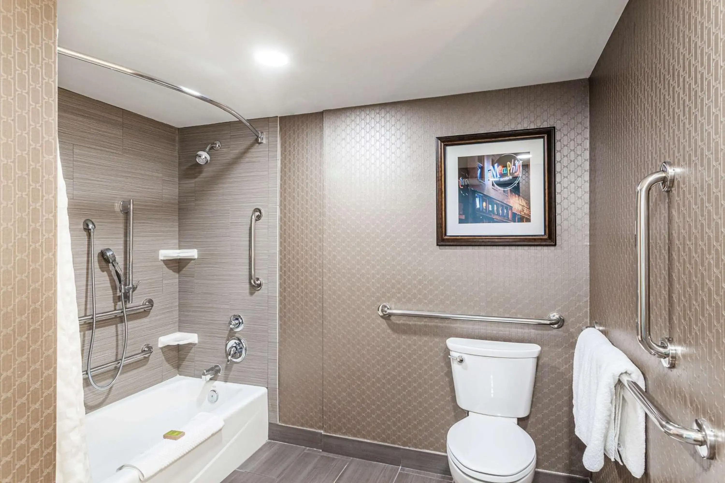 Bathroom in DoubleTree by Hilton Memphis Bathroom in DoubleTree by Hilton Memphis