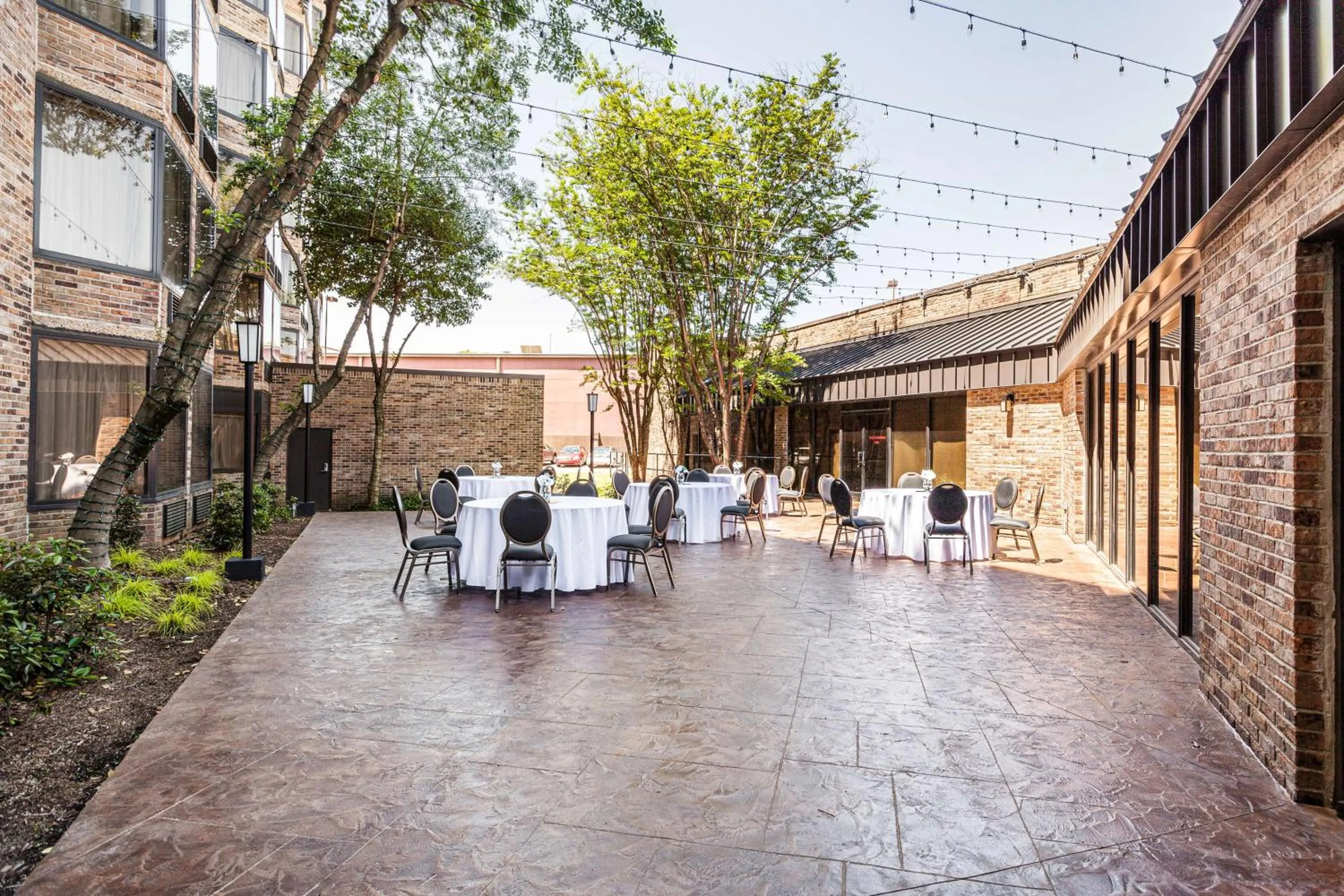 Meeting/conference room in DoubleTree by Hilton Memphis