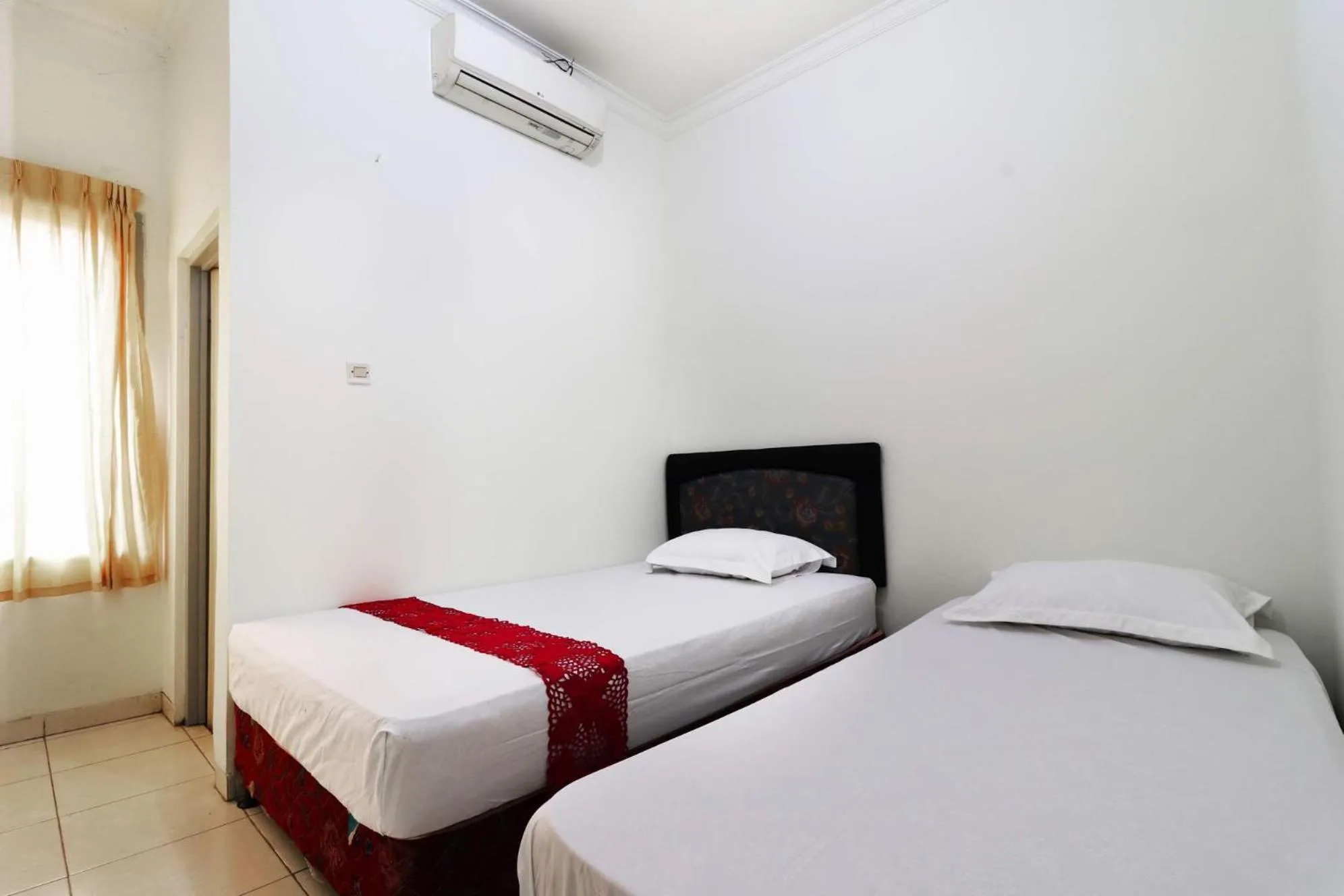 Bedroom, Bed in Wisma Lamida 2 Syariah
