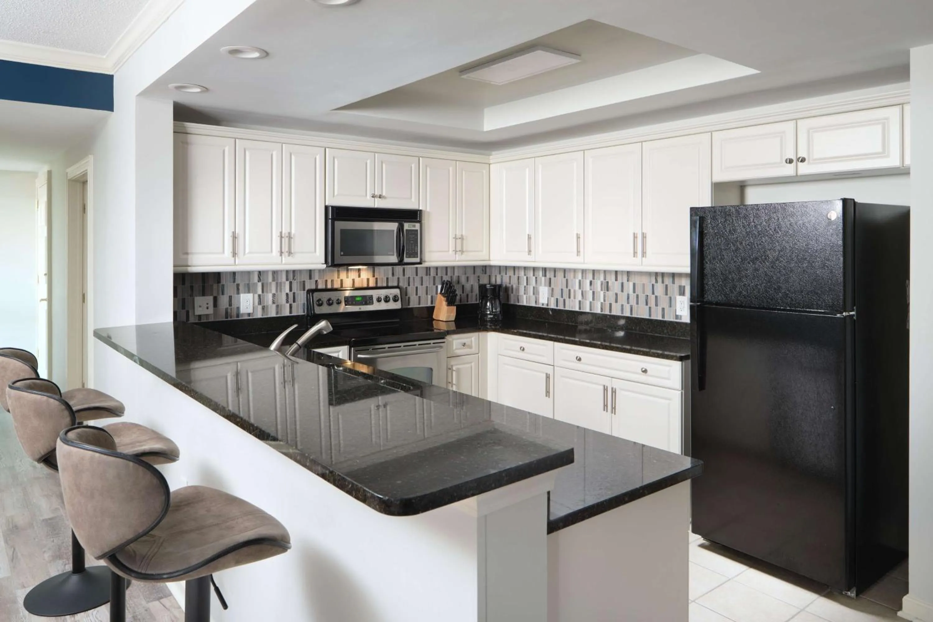 Kitchen or kitchenette in Royale Palms Condominiums