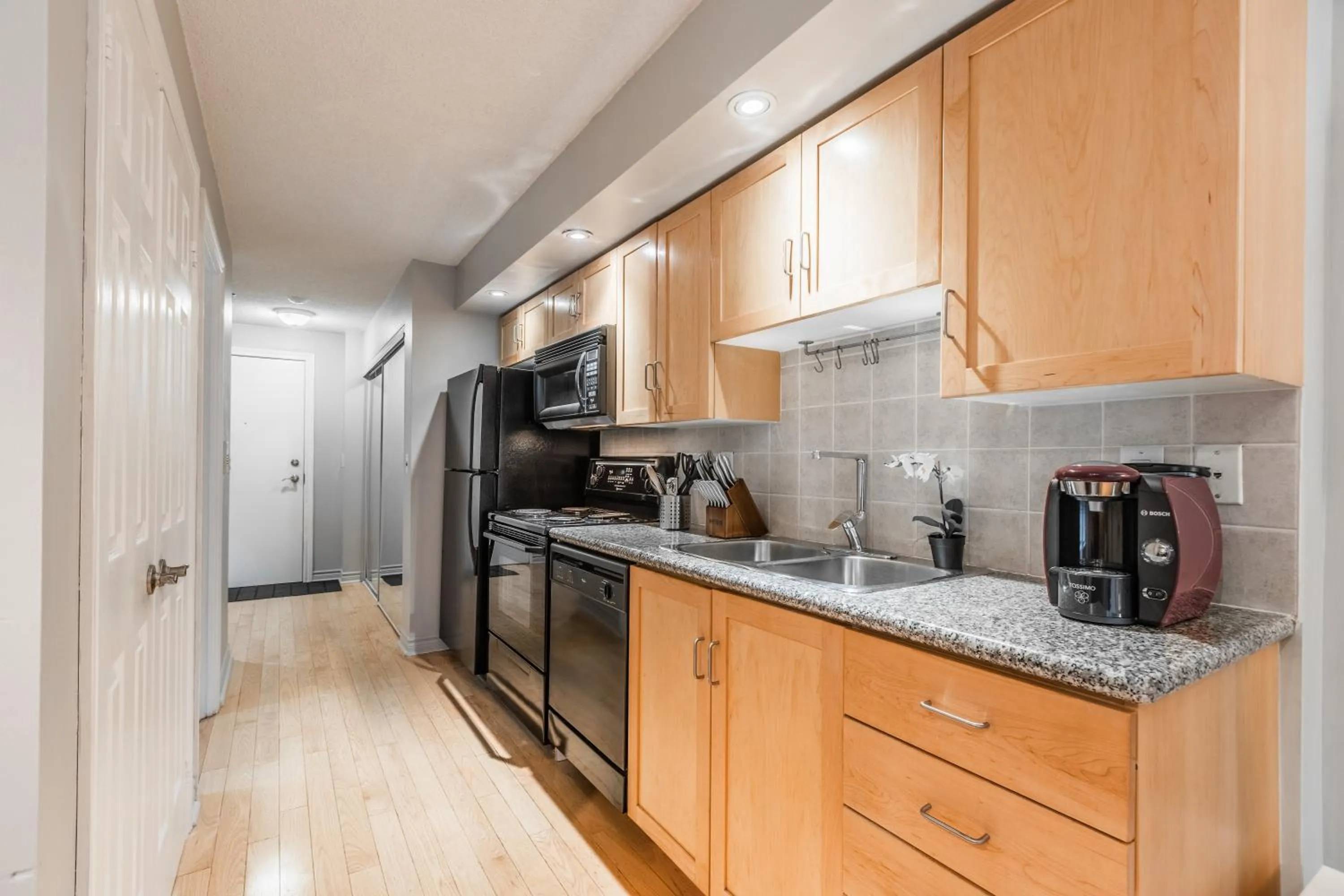 Coffee/tea facilities in AOC Suites - Heart of Downtown Condo