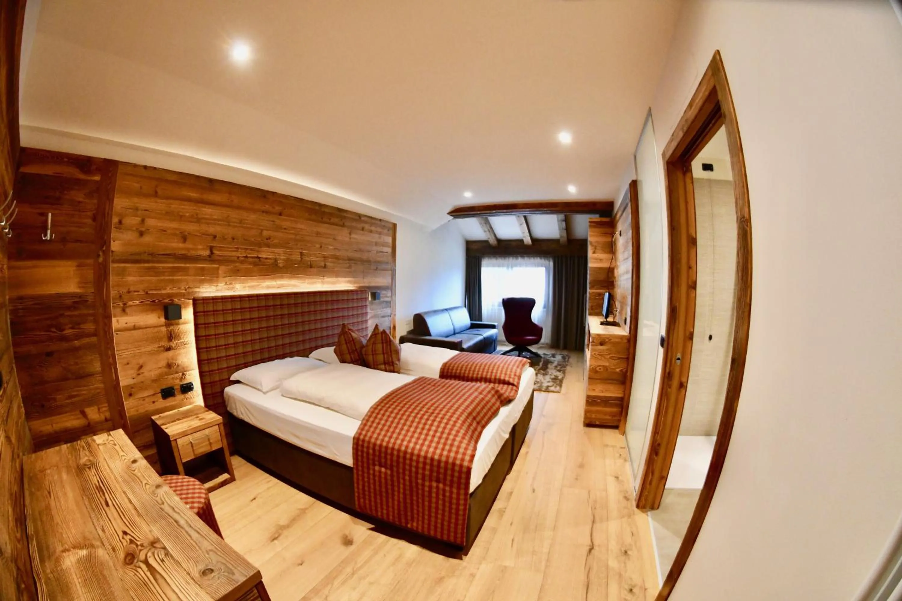 Bedroom, Bed in Hotel Alpenrose Wellness