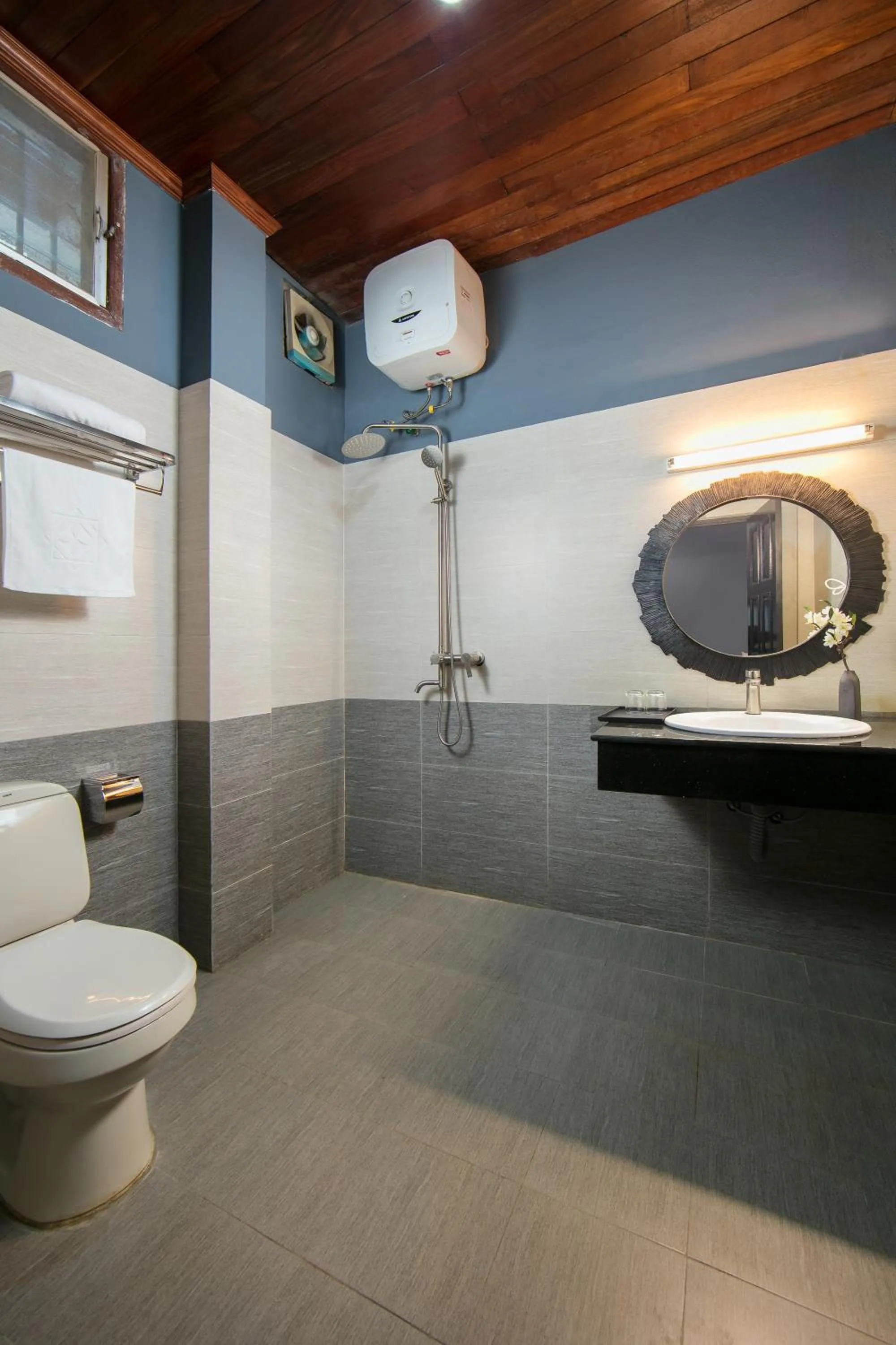 Bathroom in Vientiane Boutique Hotel
