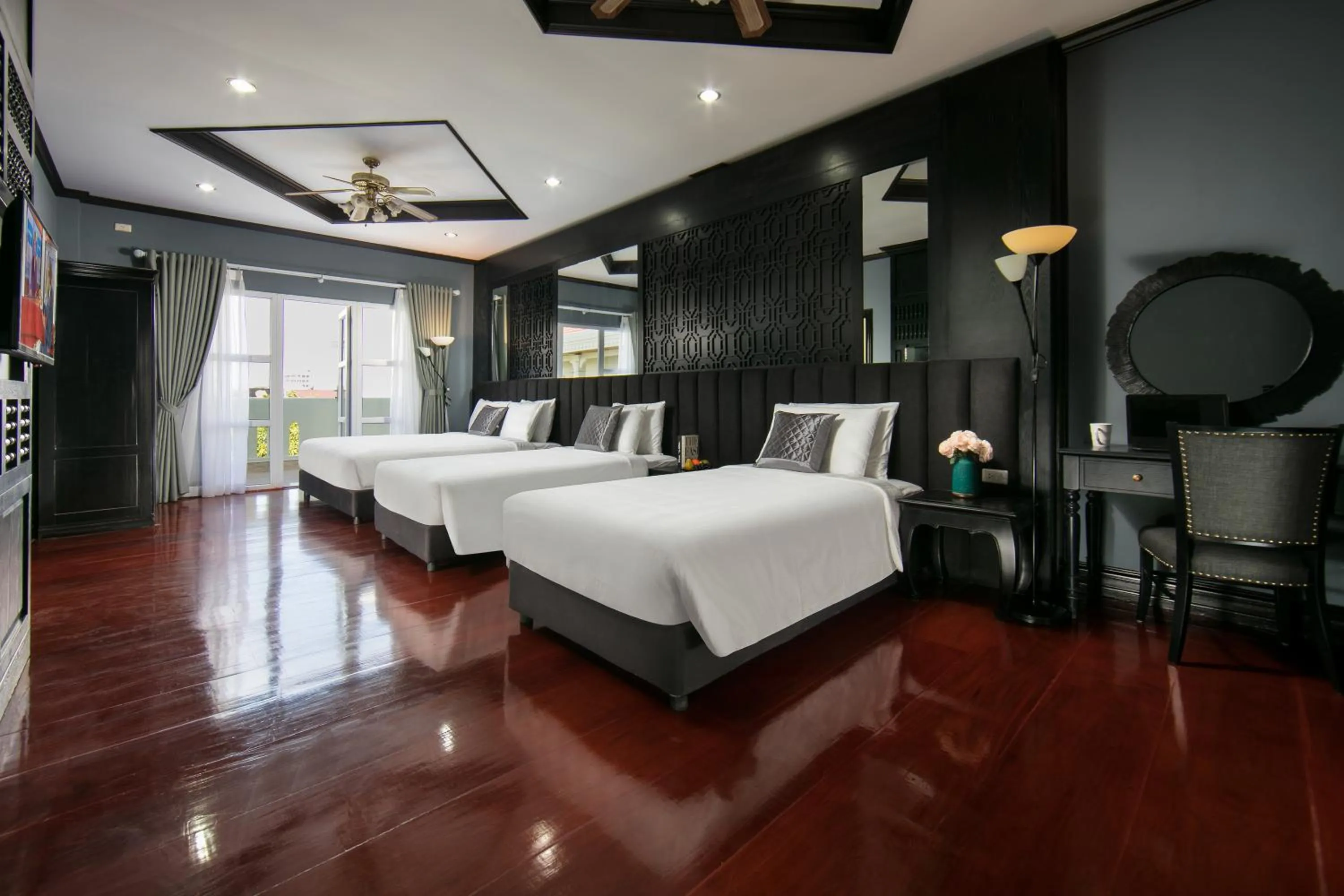 Photo of the whole room, Bed in Vientiane Boutique Hotel