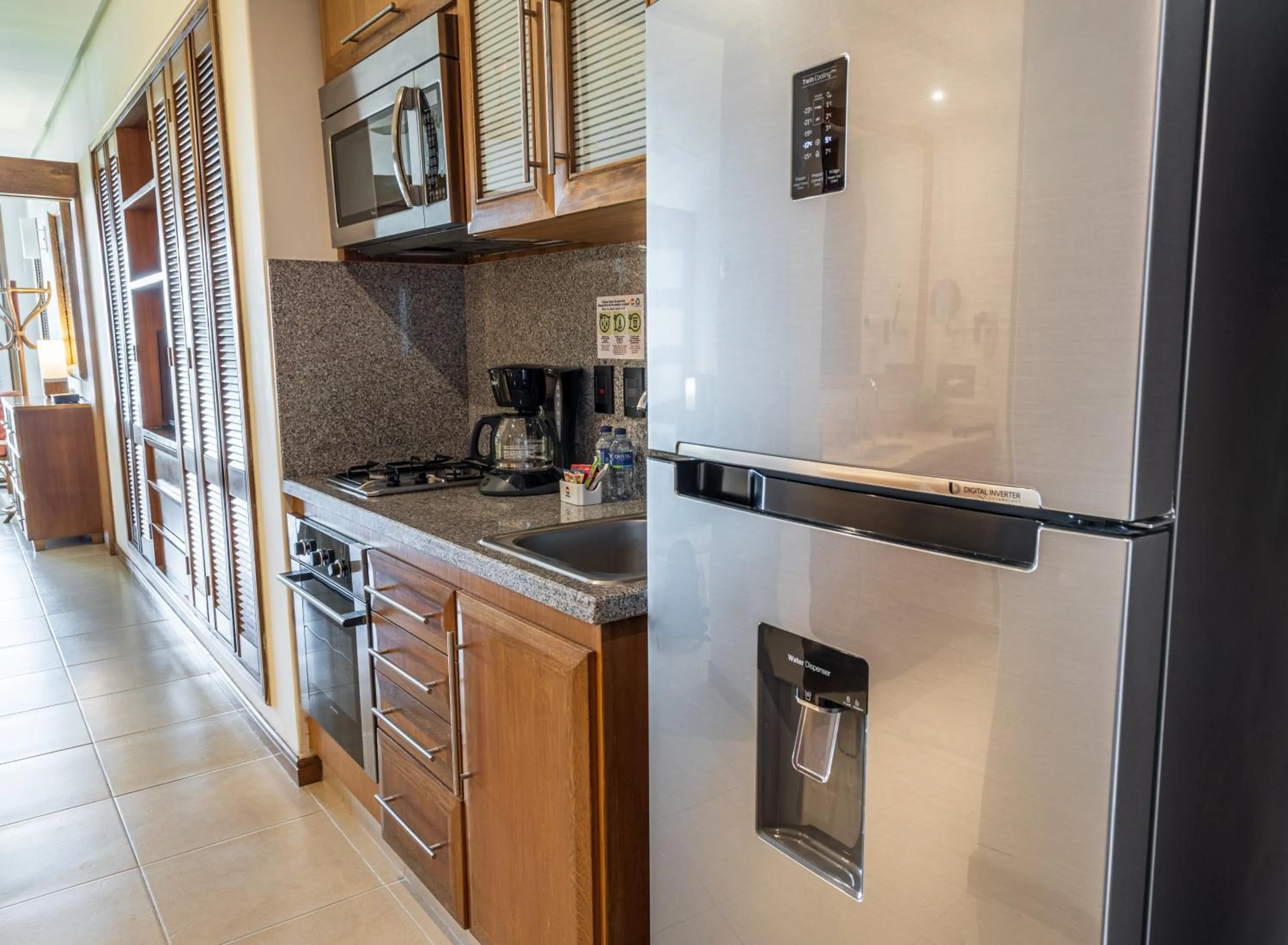 Coffee/tea facilities in Hotel Irotama del Mar